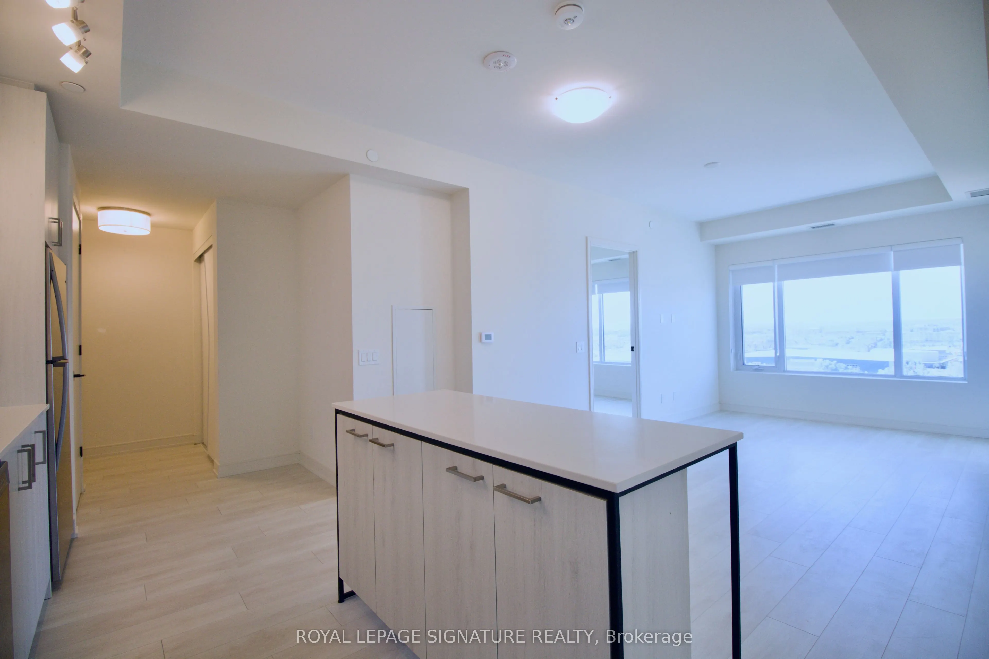 8010 Derry Road, #1007