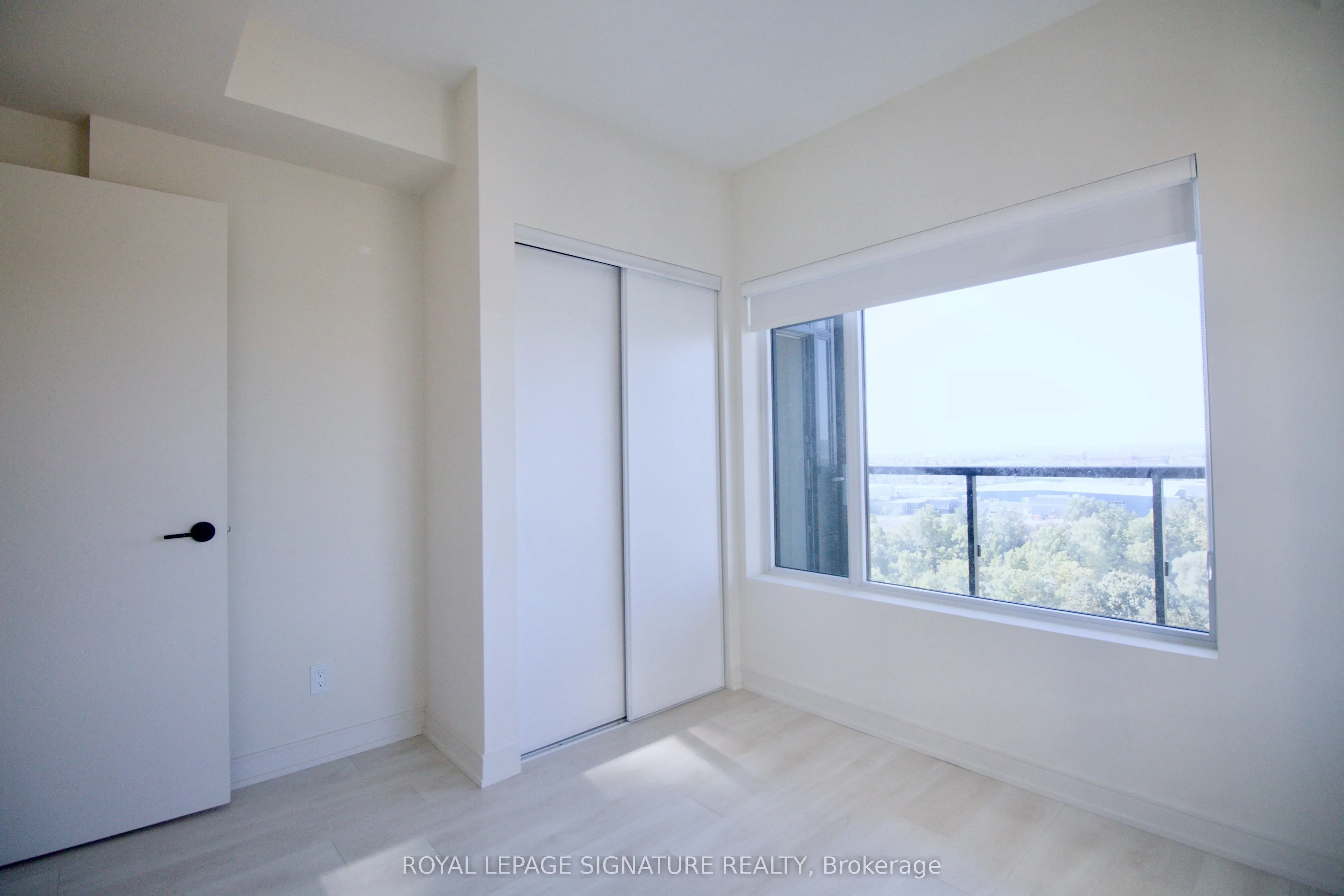 8010 Derry Road, #1007