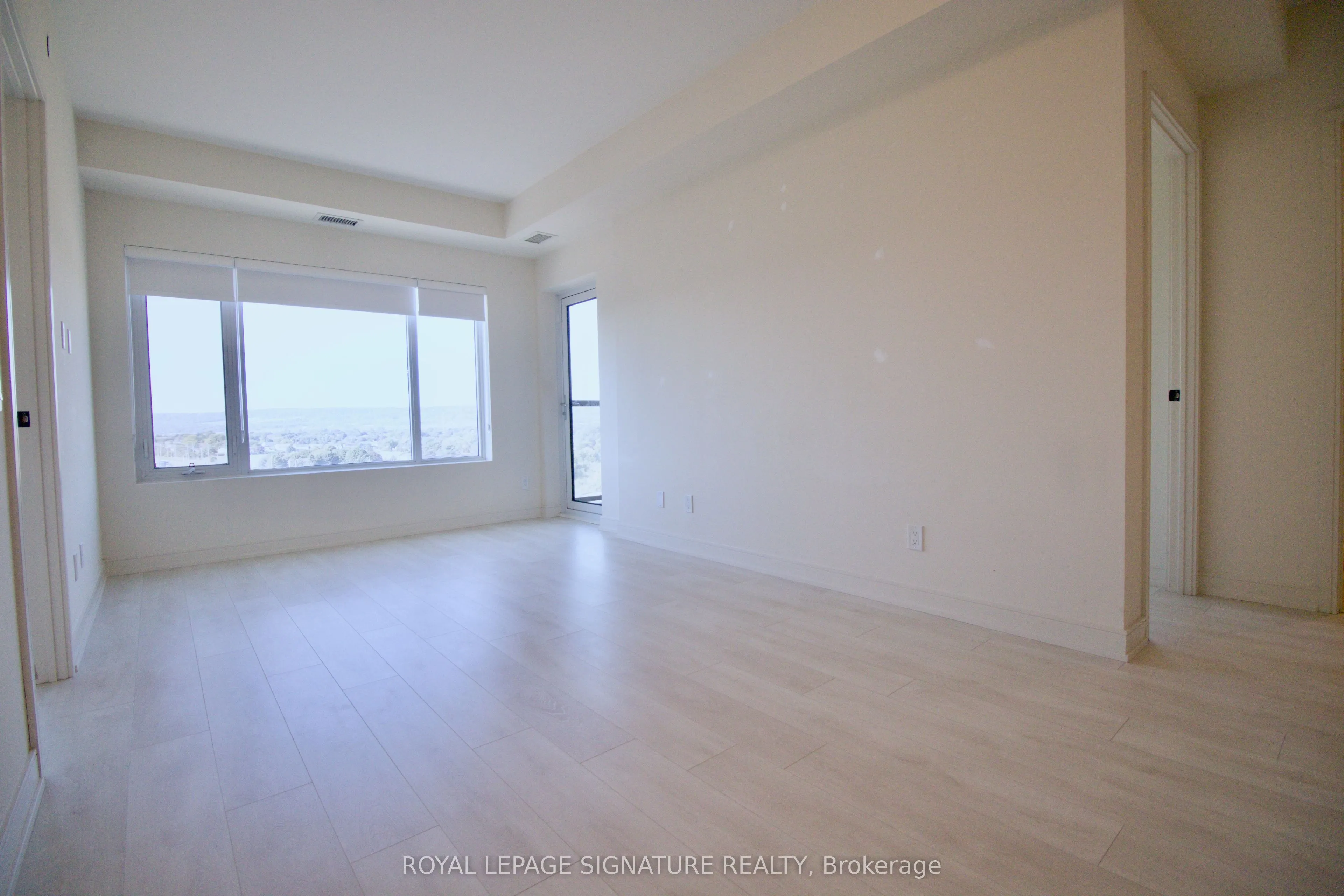8010 Derry Road, #1007