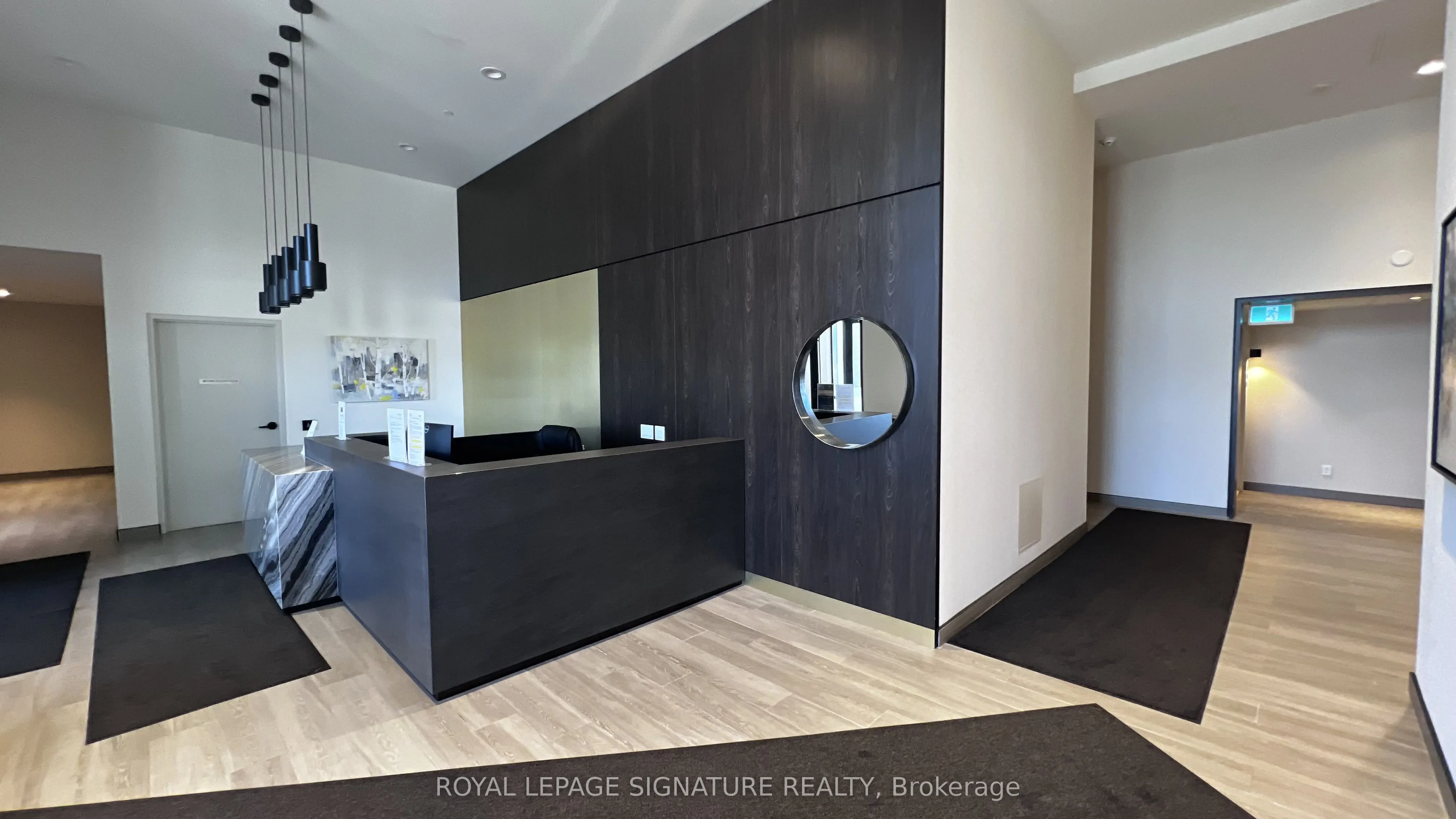 8010 Derry Road, #1007