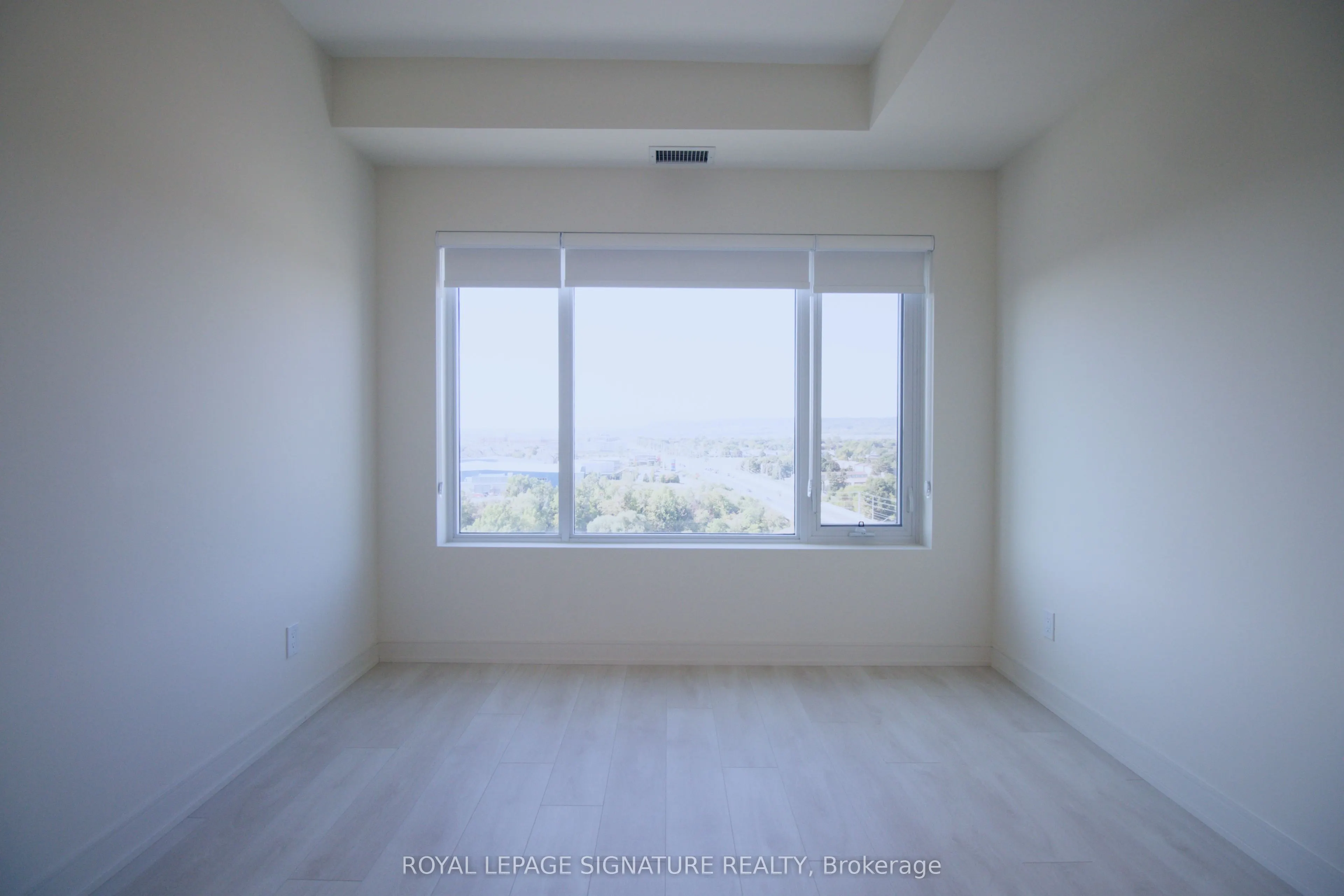 8010 Derry Road, #1007