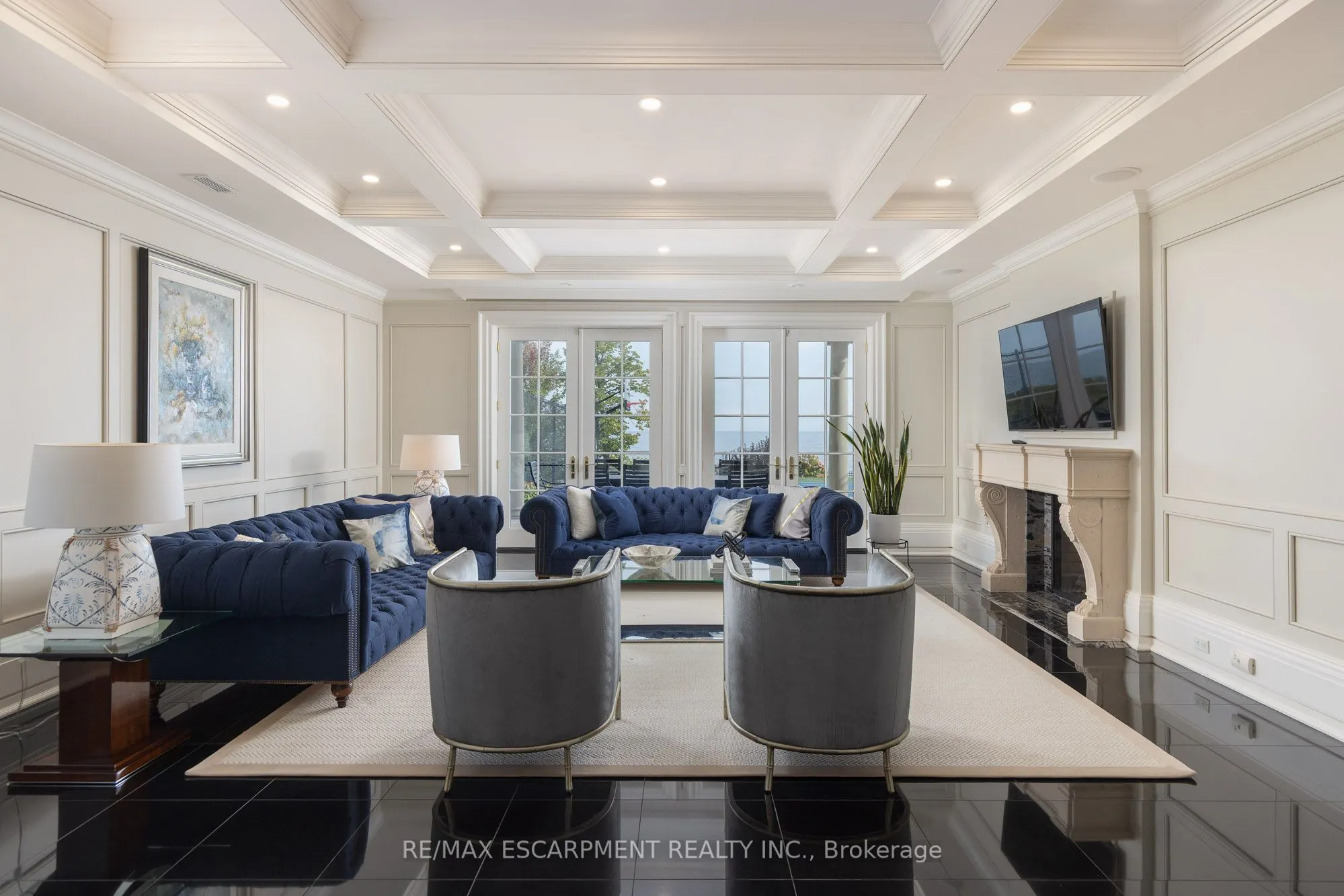 1092 Argyle Drive
