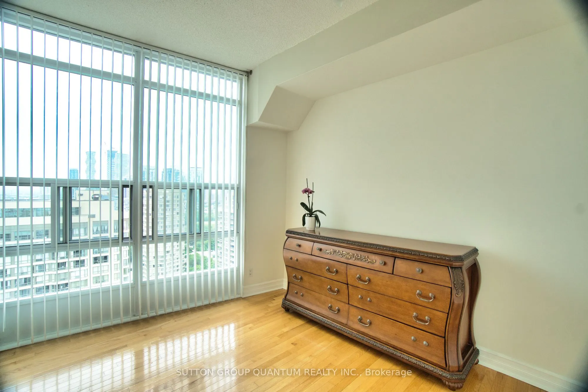 1 Elm Drive W, #2705