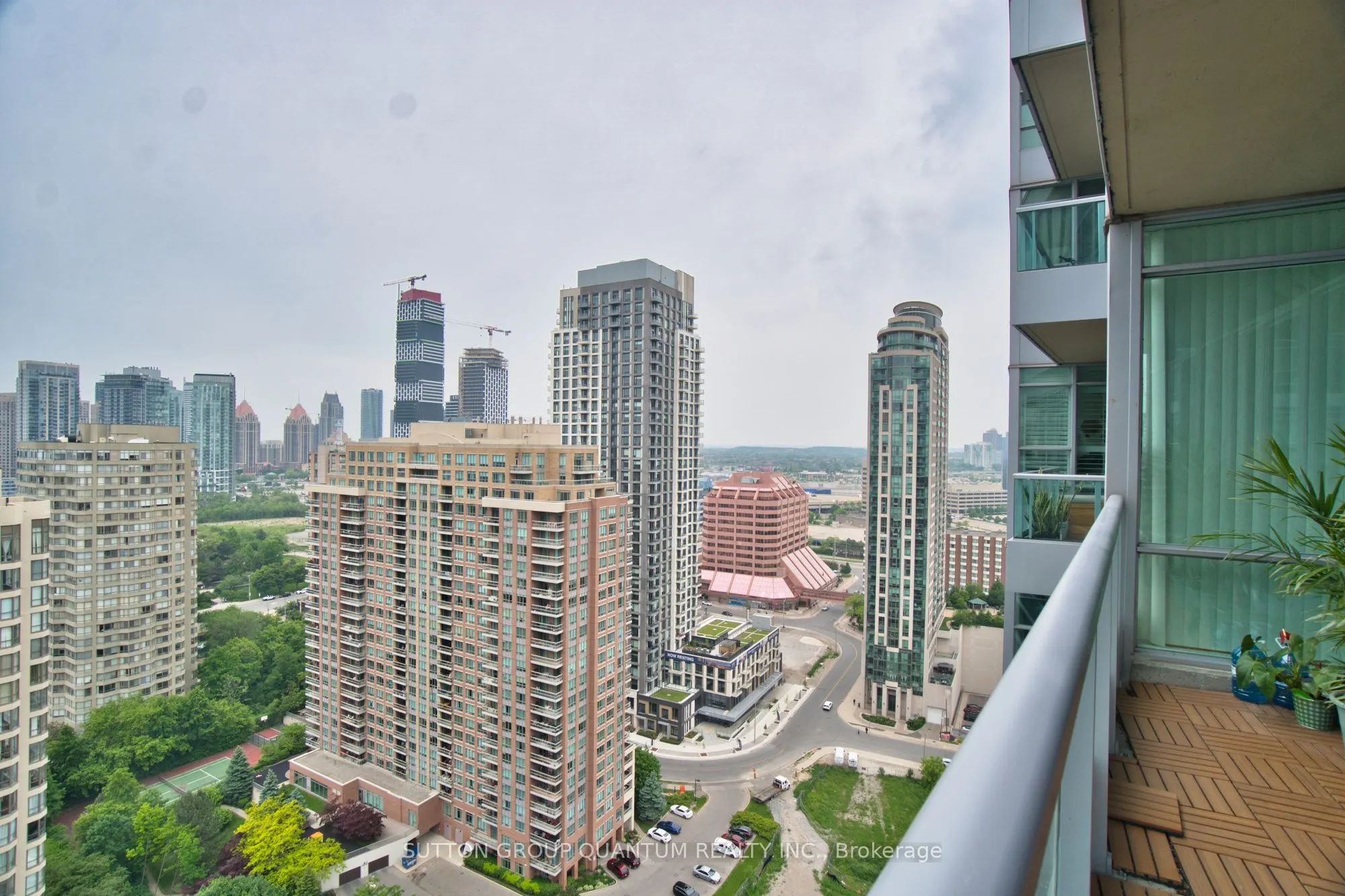 1 Elm Drive W, #2705
