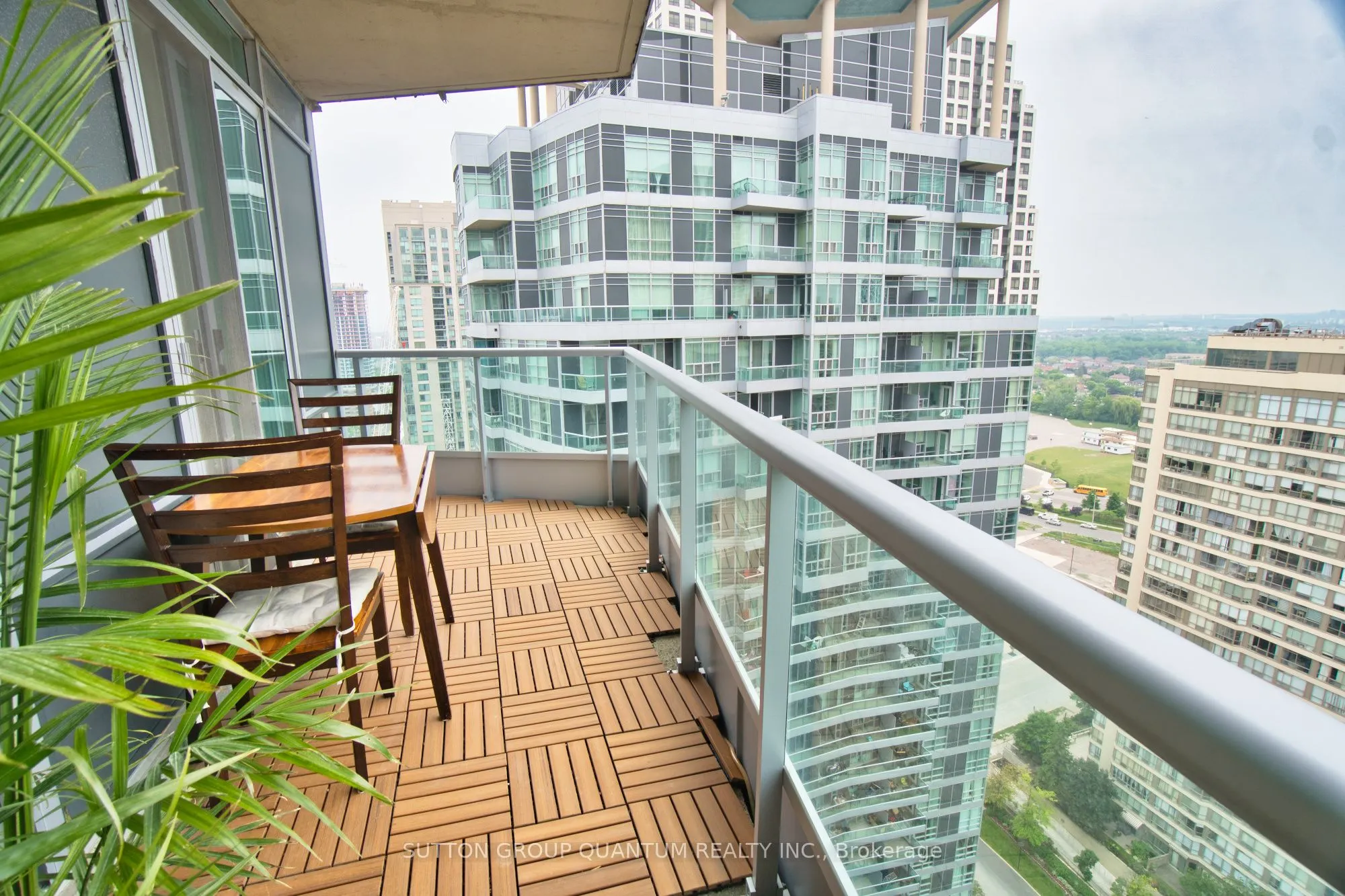 1 Elm Drive W, #2705