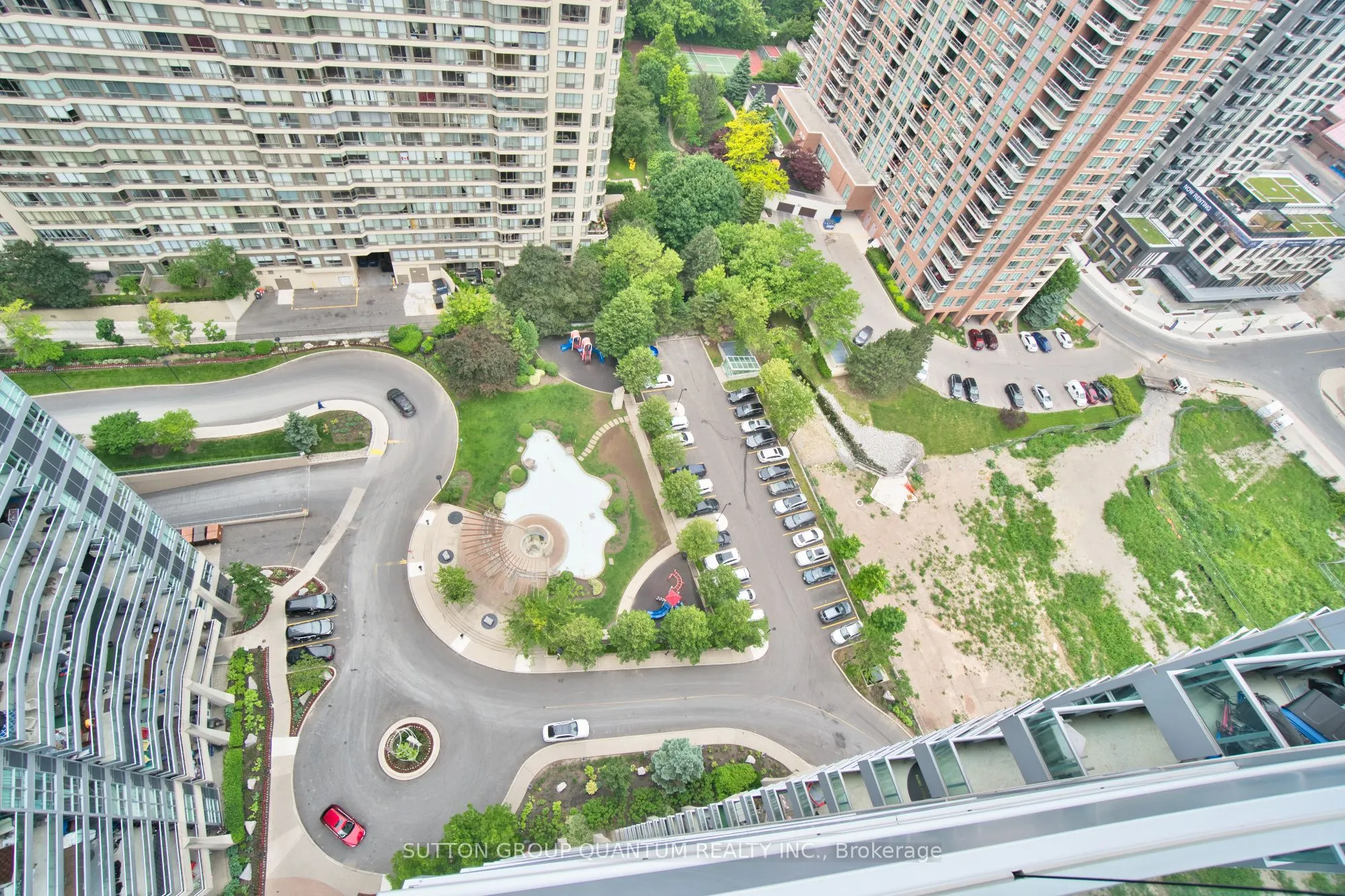 1 Elm Drive W, #2705