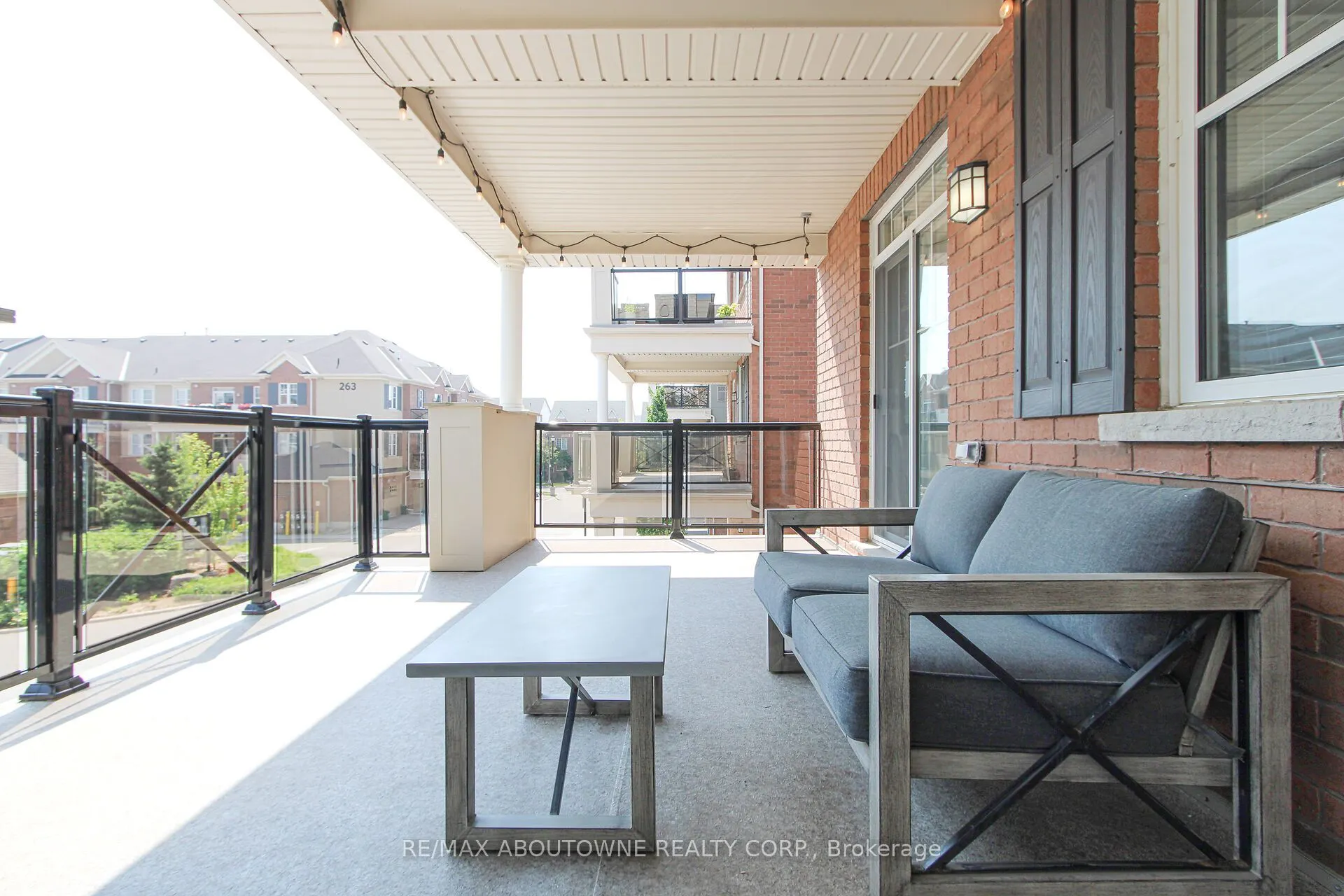 2339 Sawgrass Drive, #206