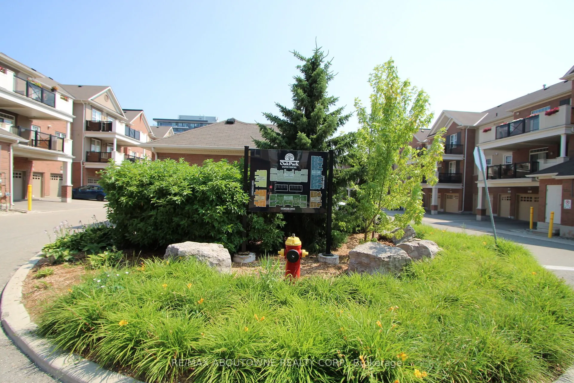 2339 Sawgrass Drive, #206