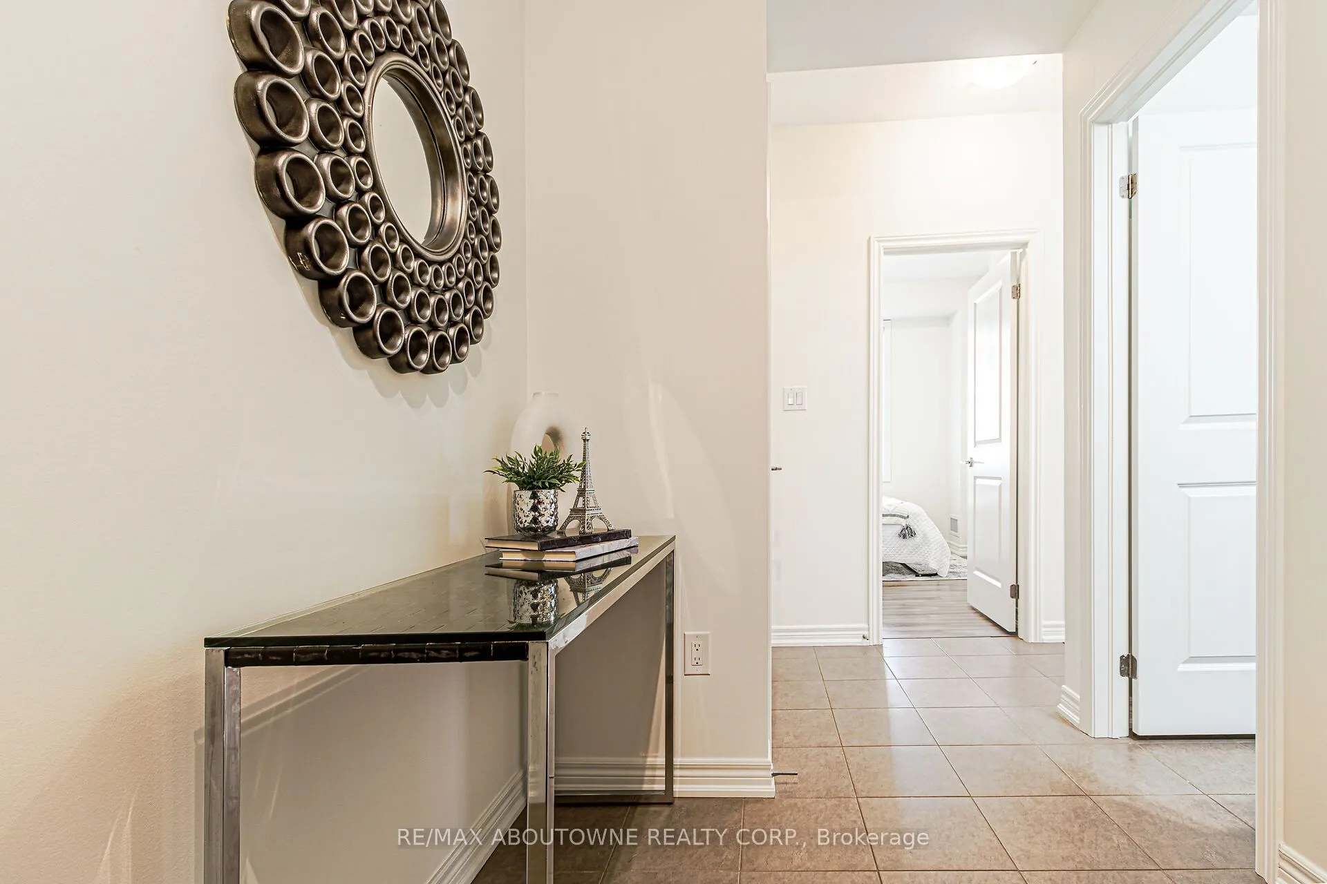 2339 Sawgrass Drive, #206