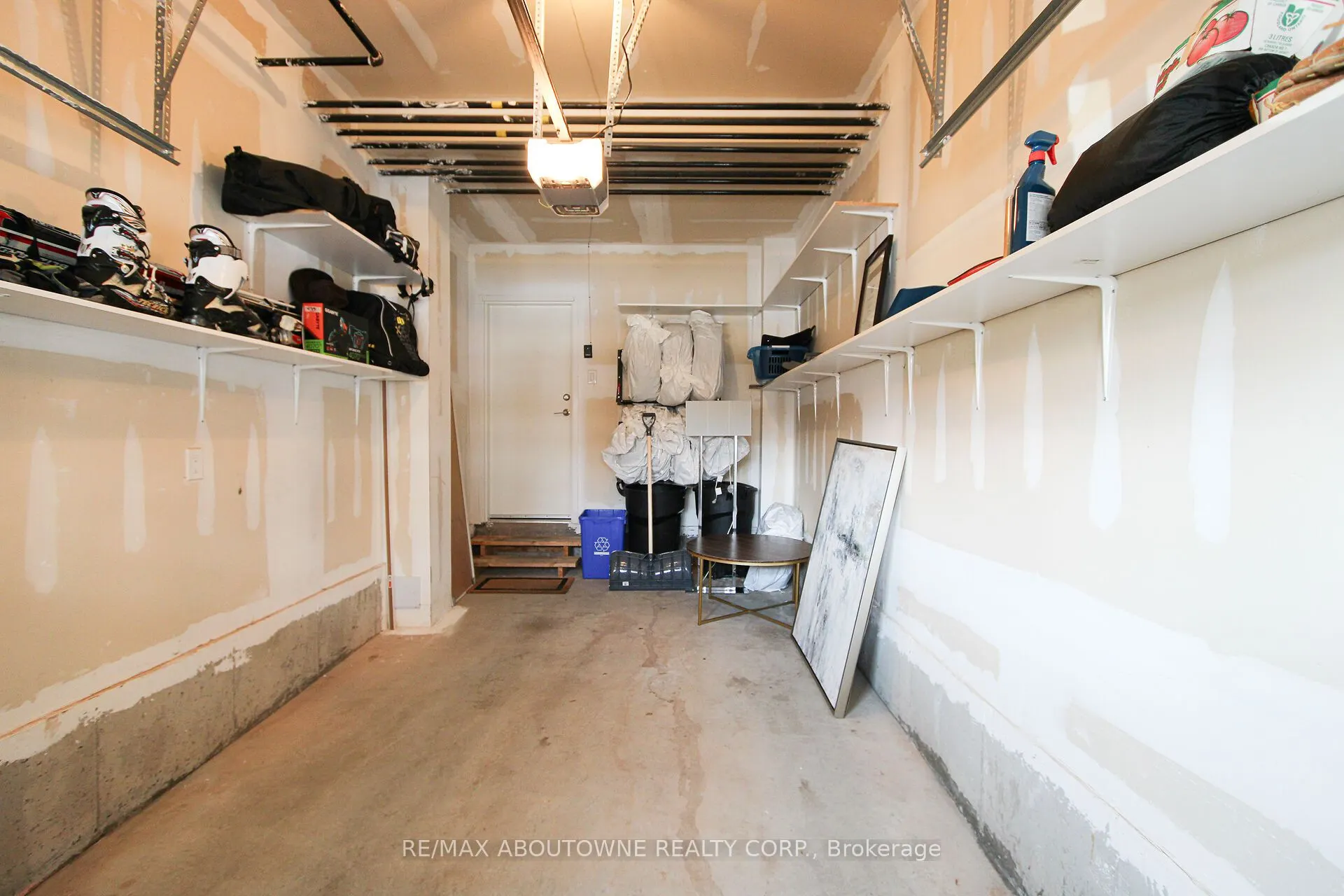 2339 Sawgrass Drive, #206