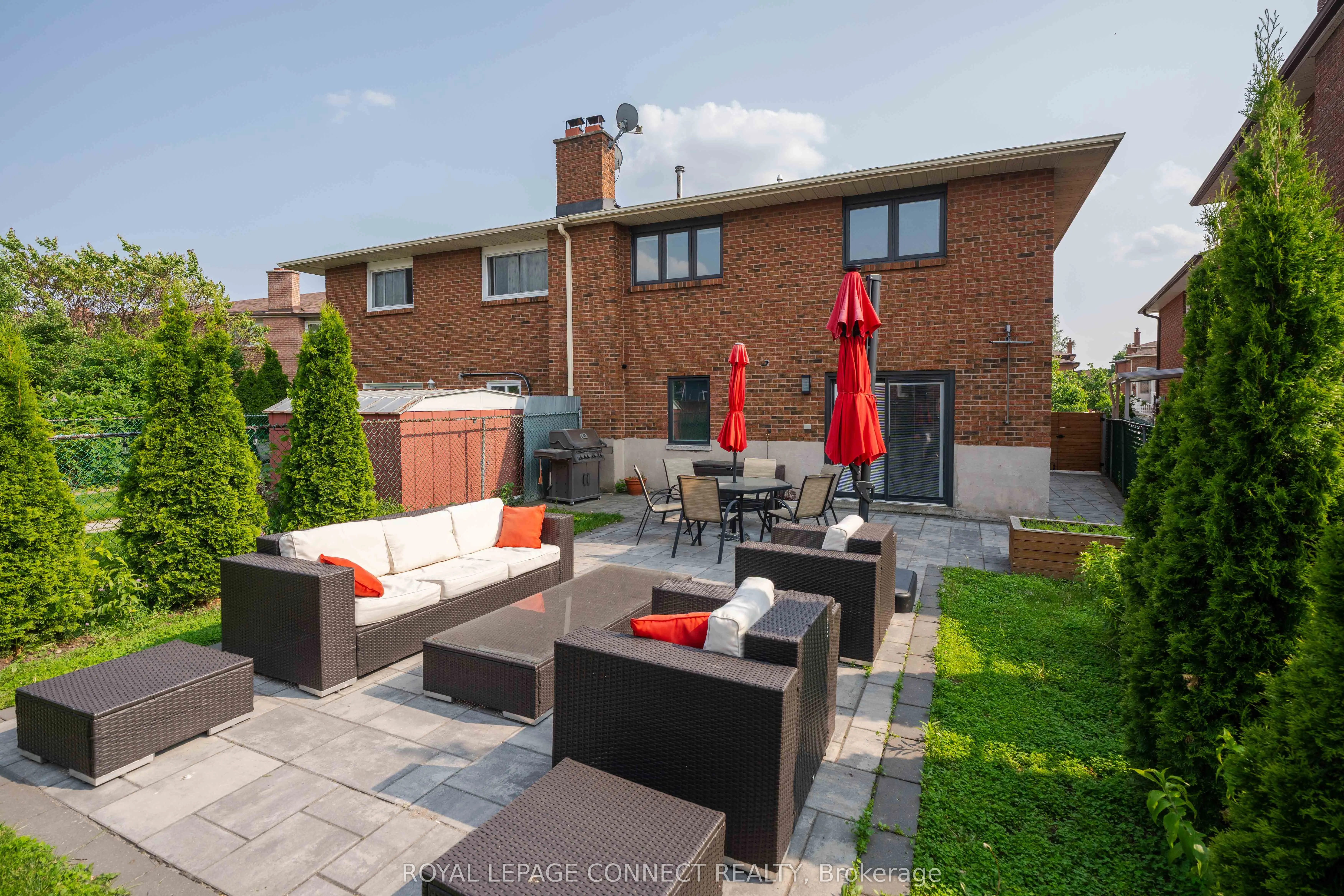 16 Fredrick Mowat Lane