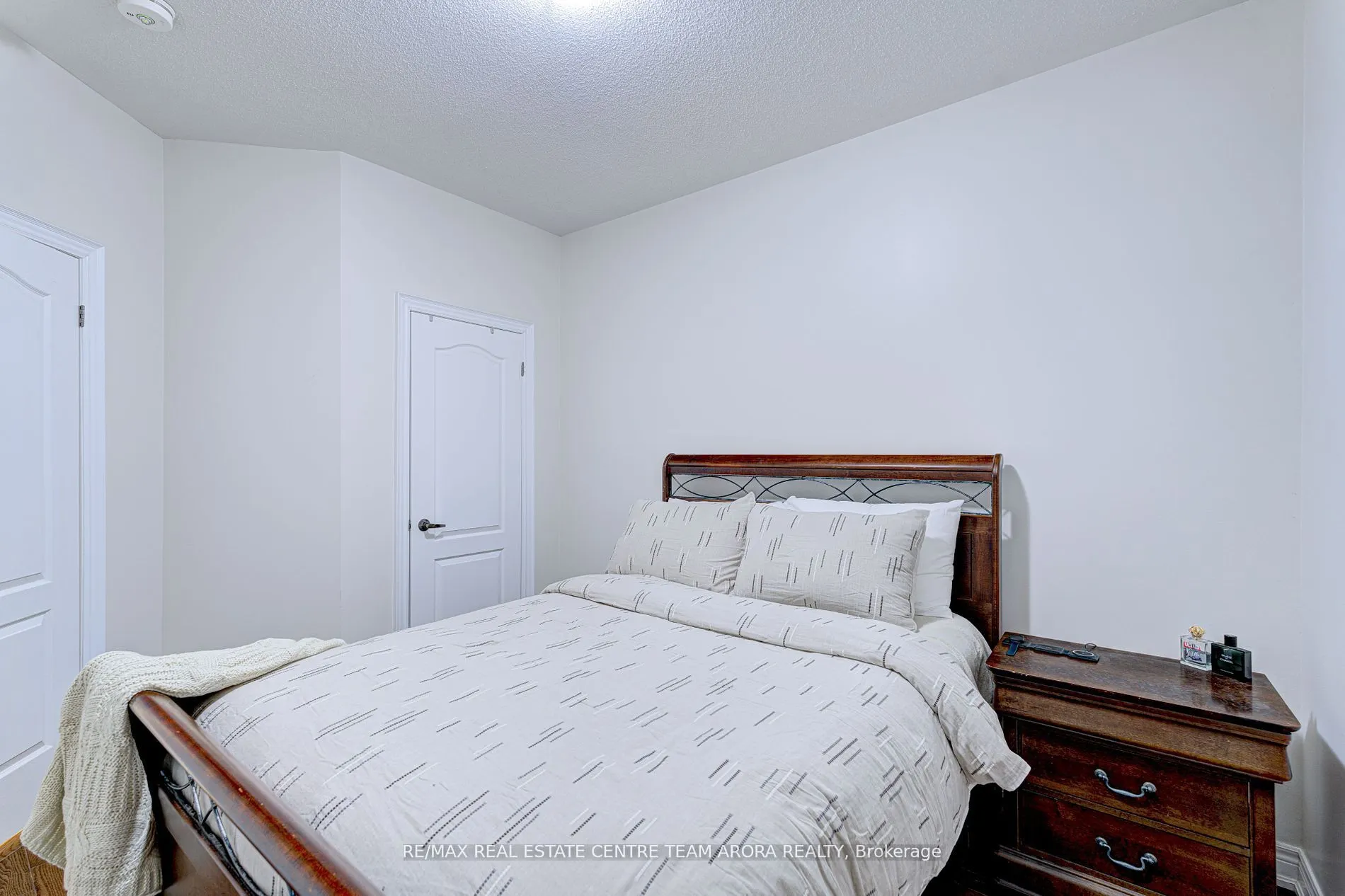 8 Haywood Drive