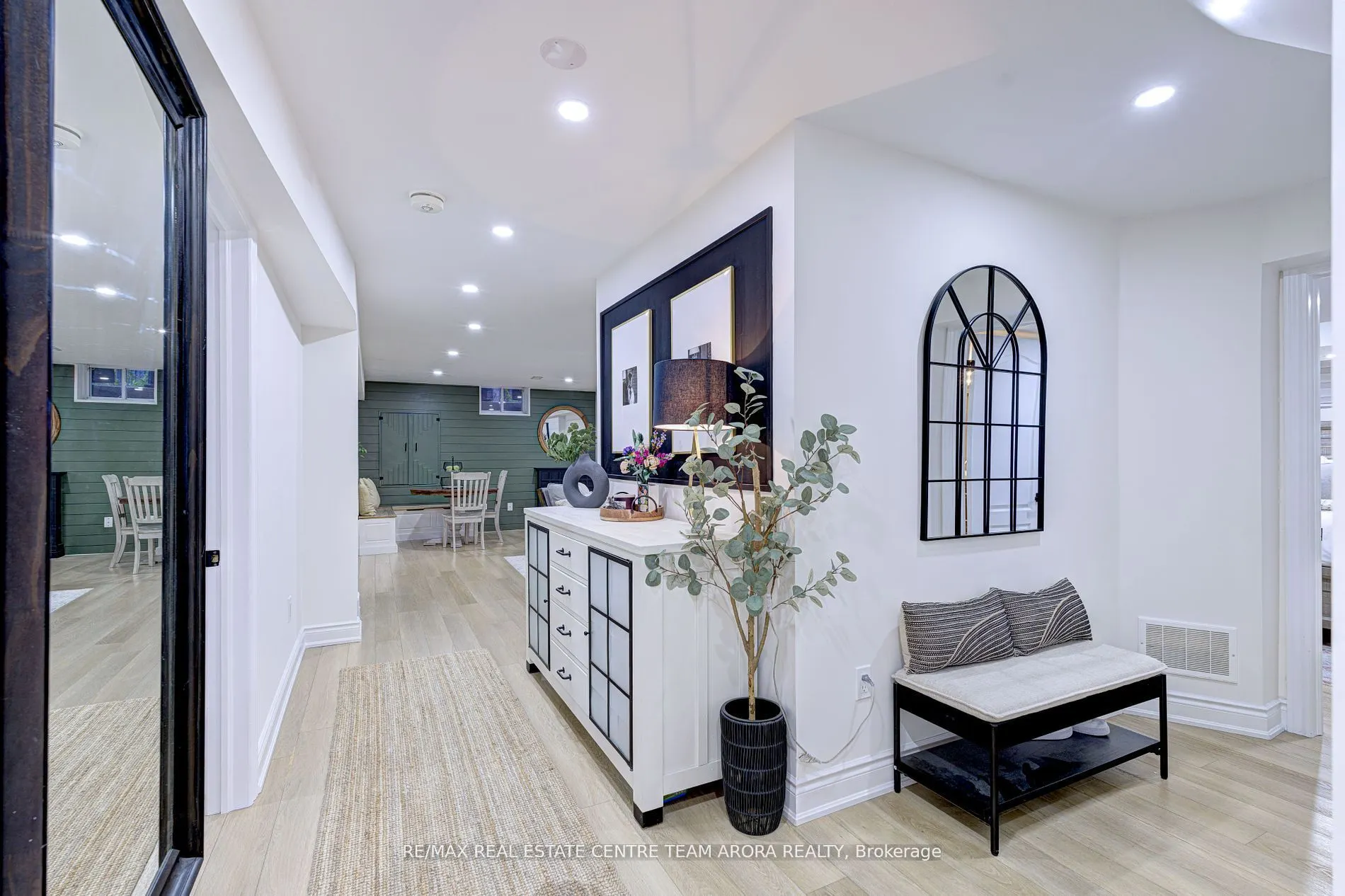 8 Haywood Drive
