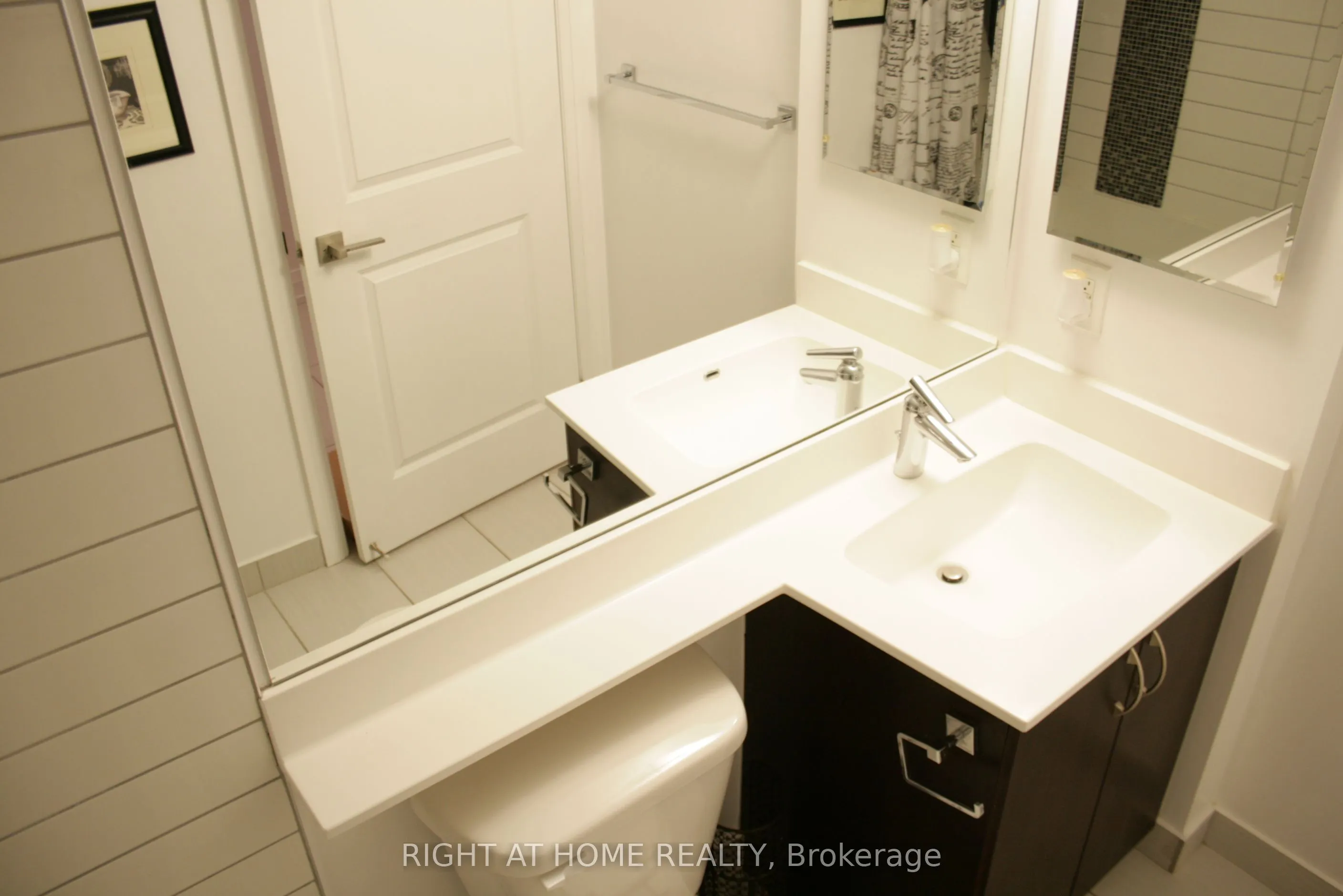 1060 Sheppard Avenue W, #519