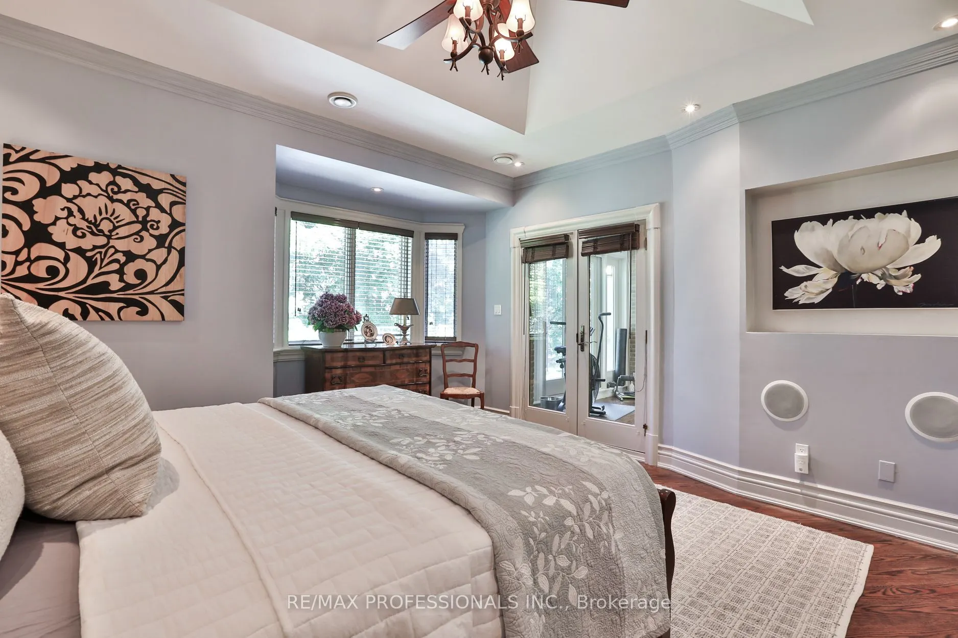 106 Chestnut Hills Parkway