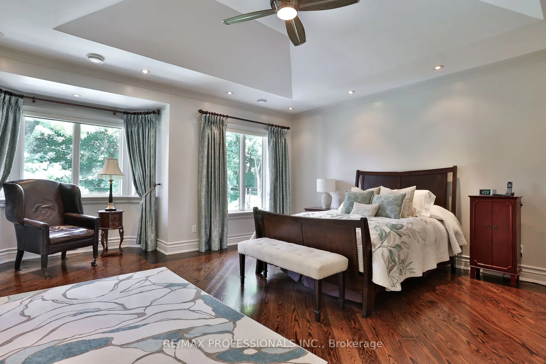 106 Chestnut Hills Parkway