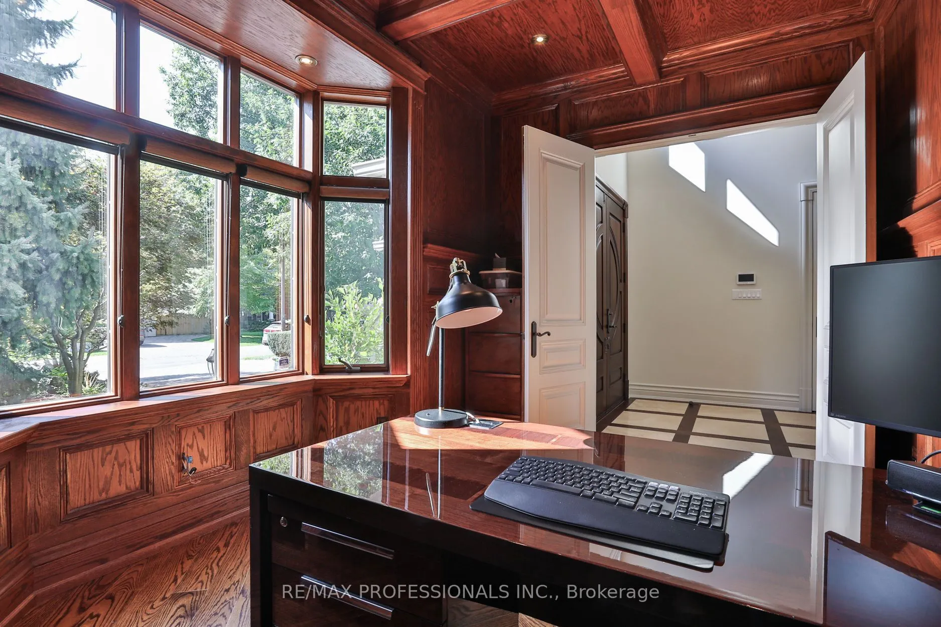 106 Chestnut Hills Parkway