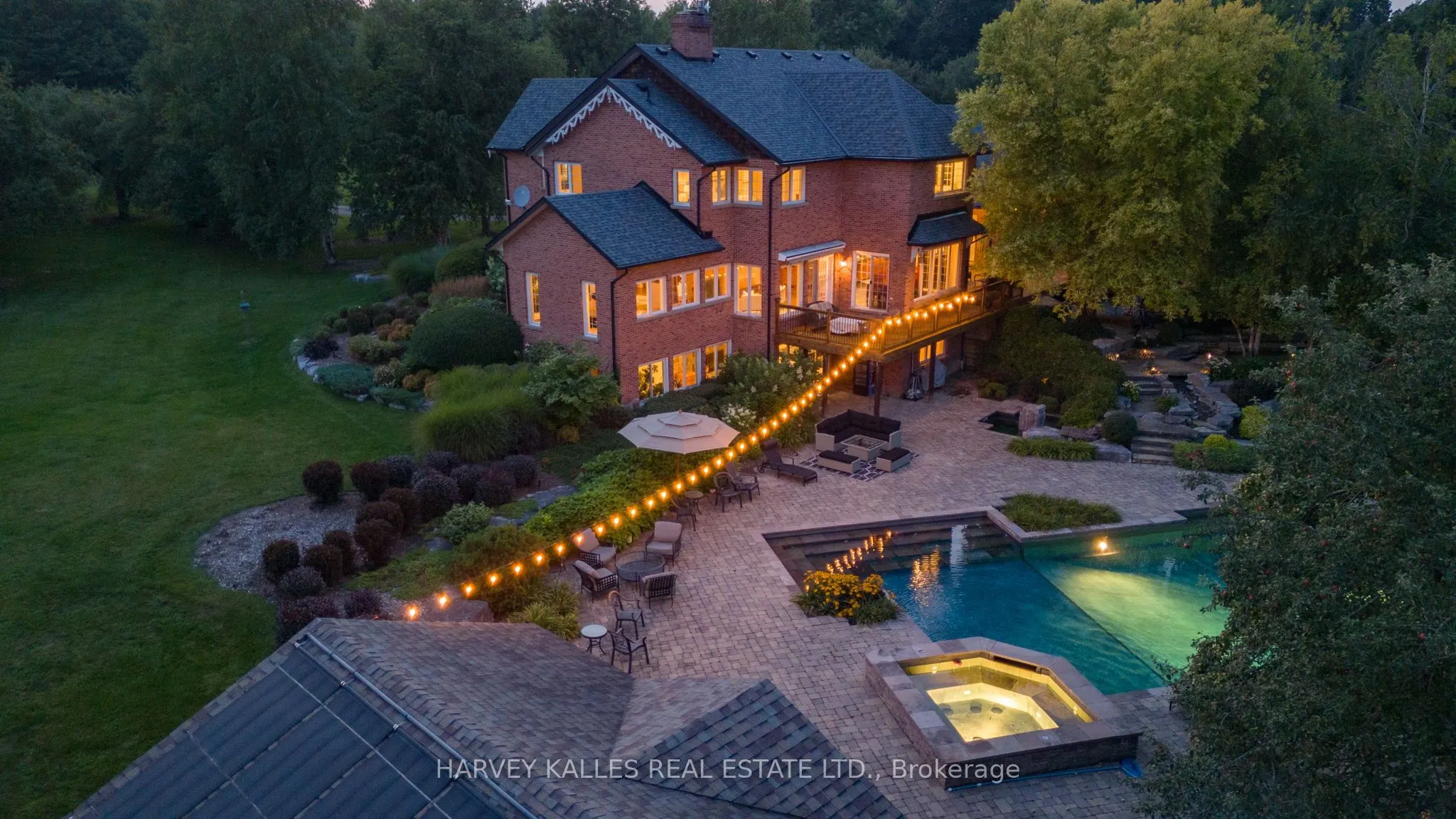3 Rutland Hill Court
