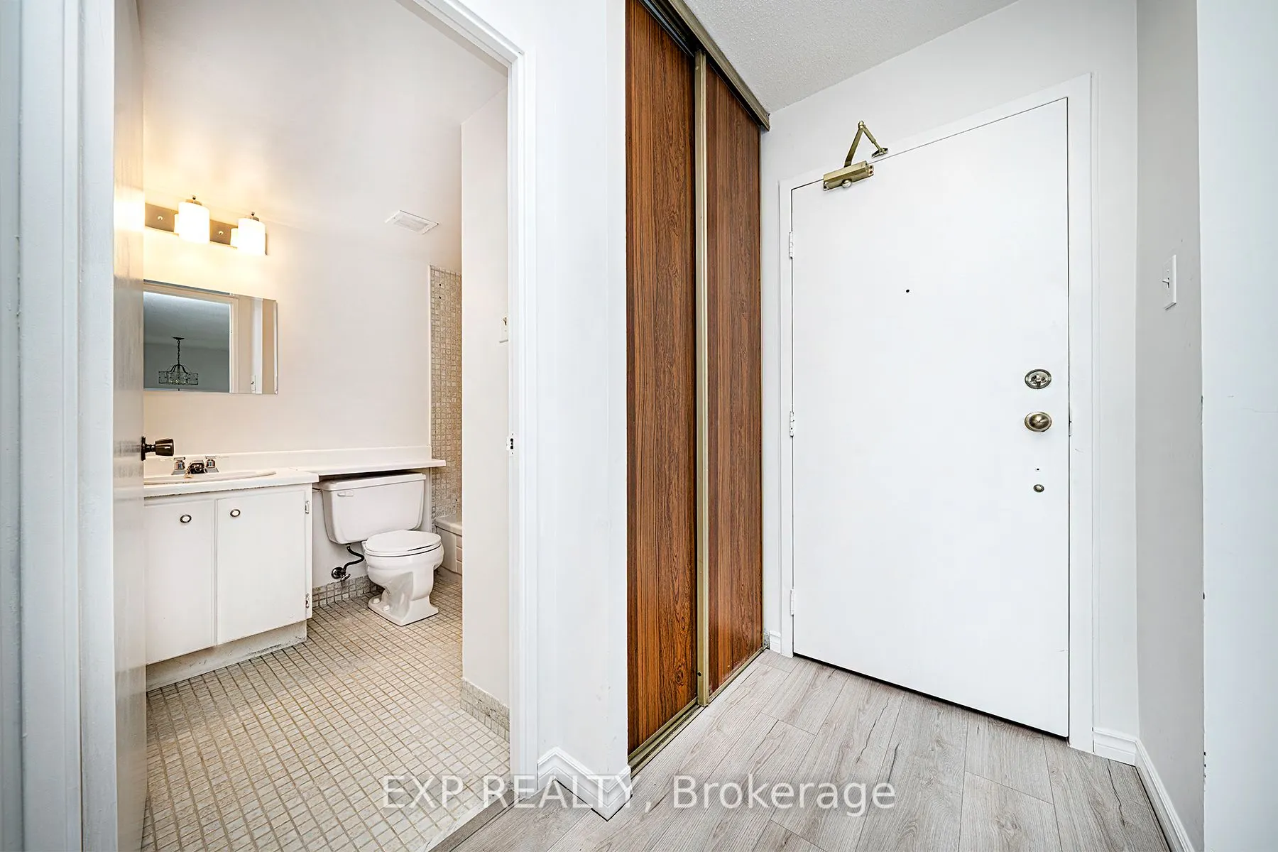 3 Lisa Street, #512