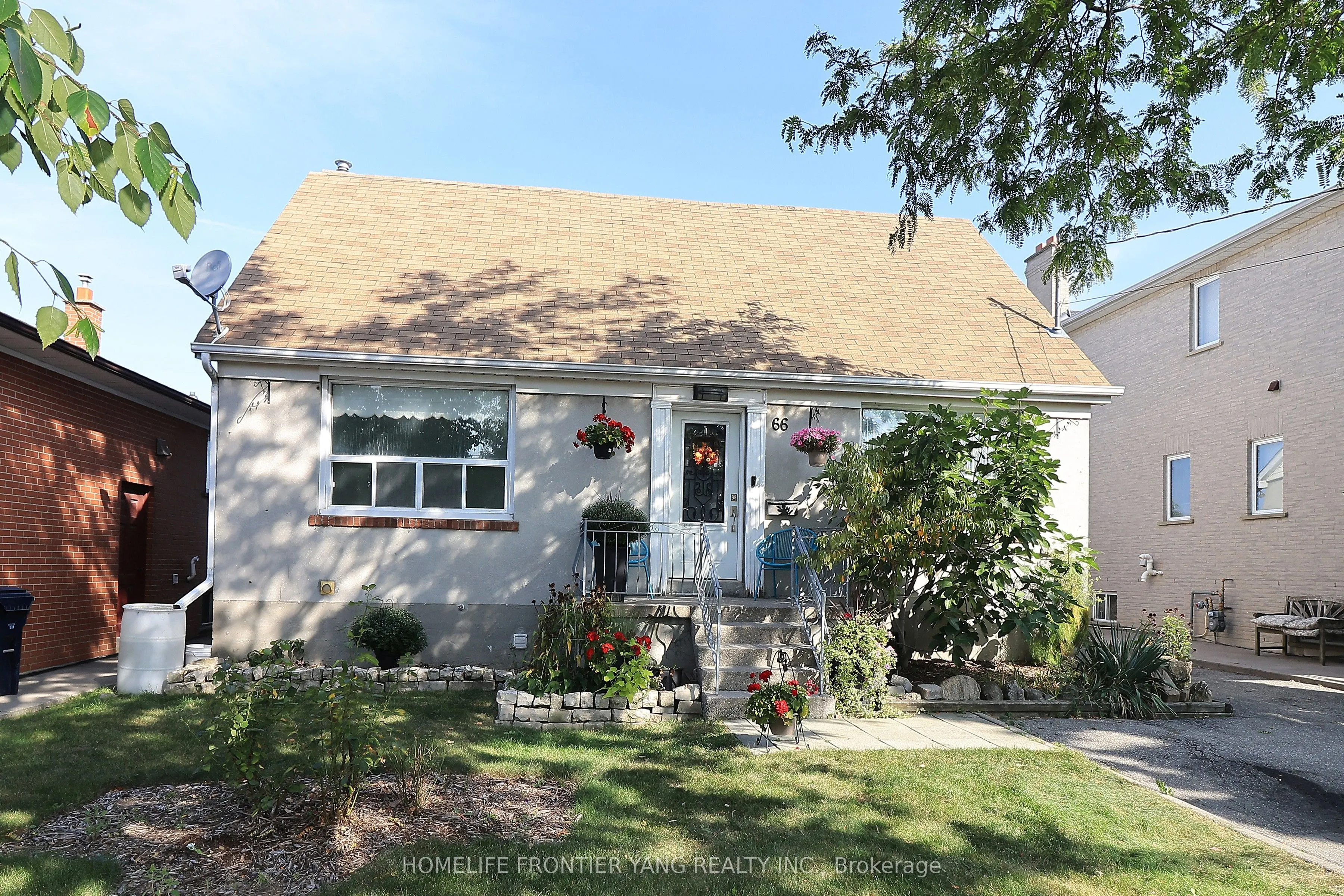 66 Cartwright Avenue