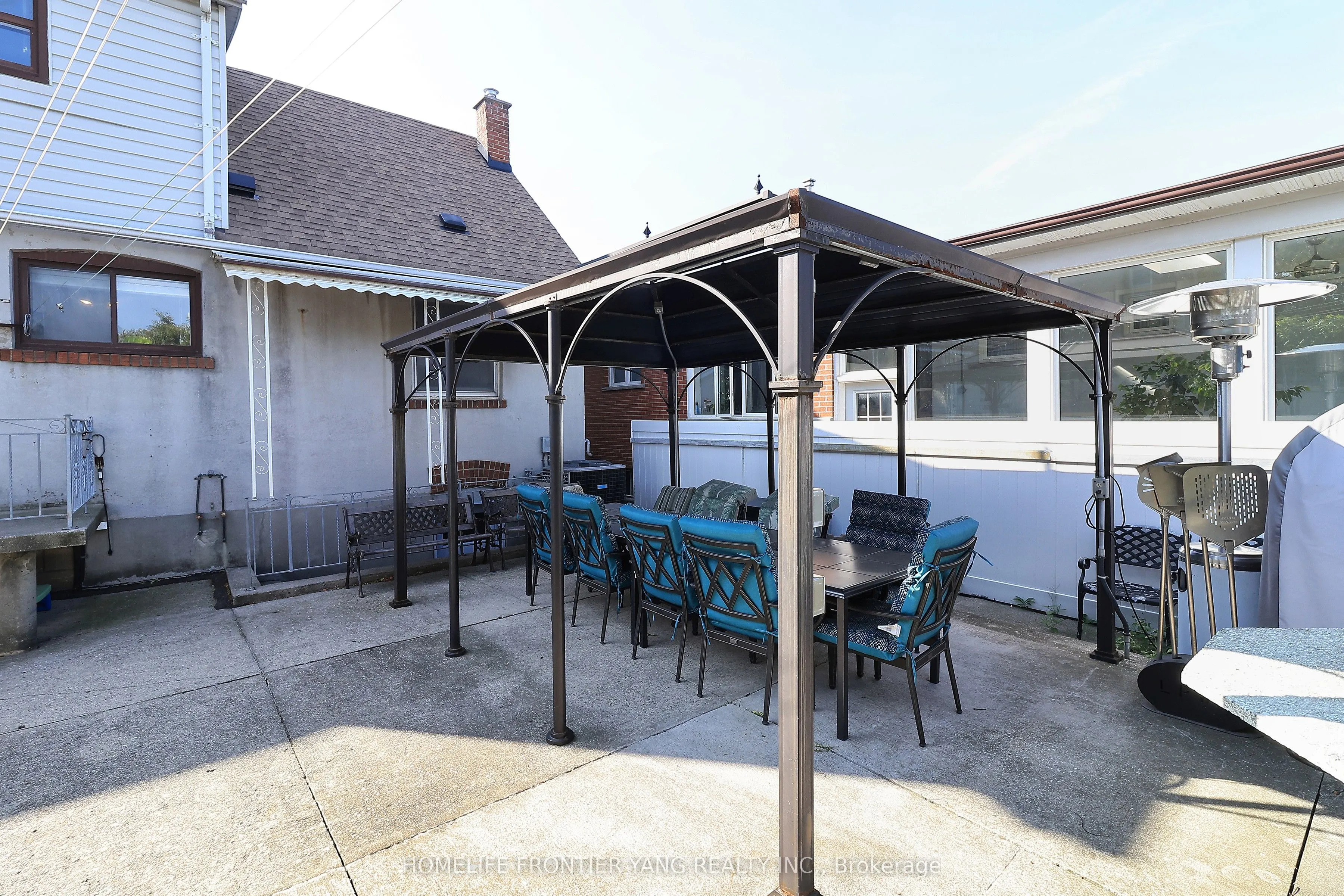 66 Cartwright Avenue