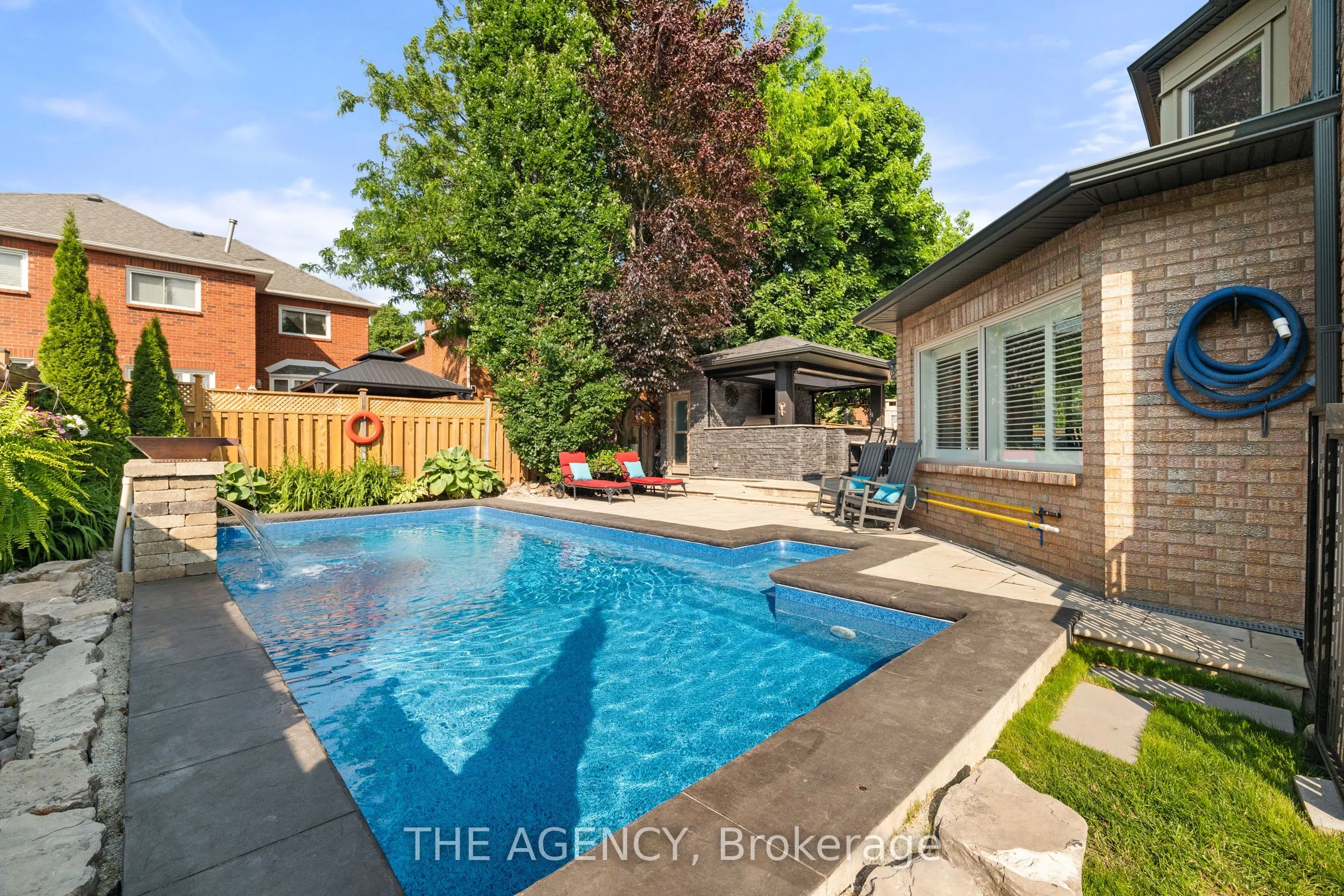 7 Stonegate Drive