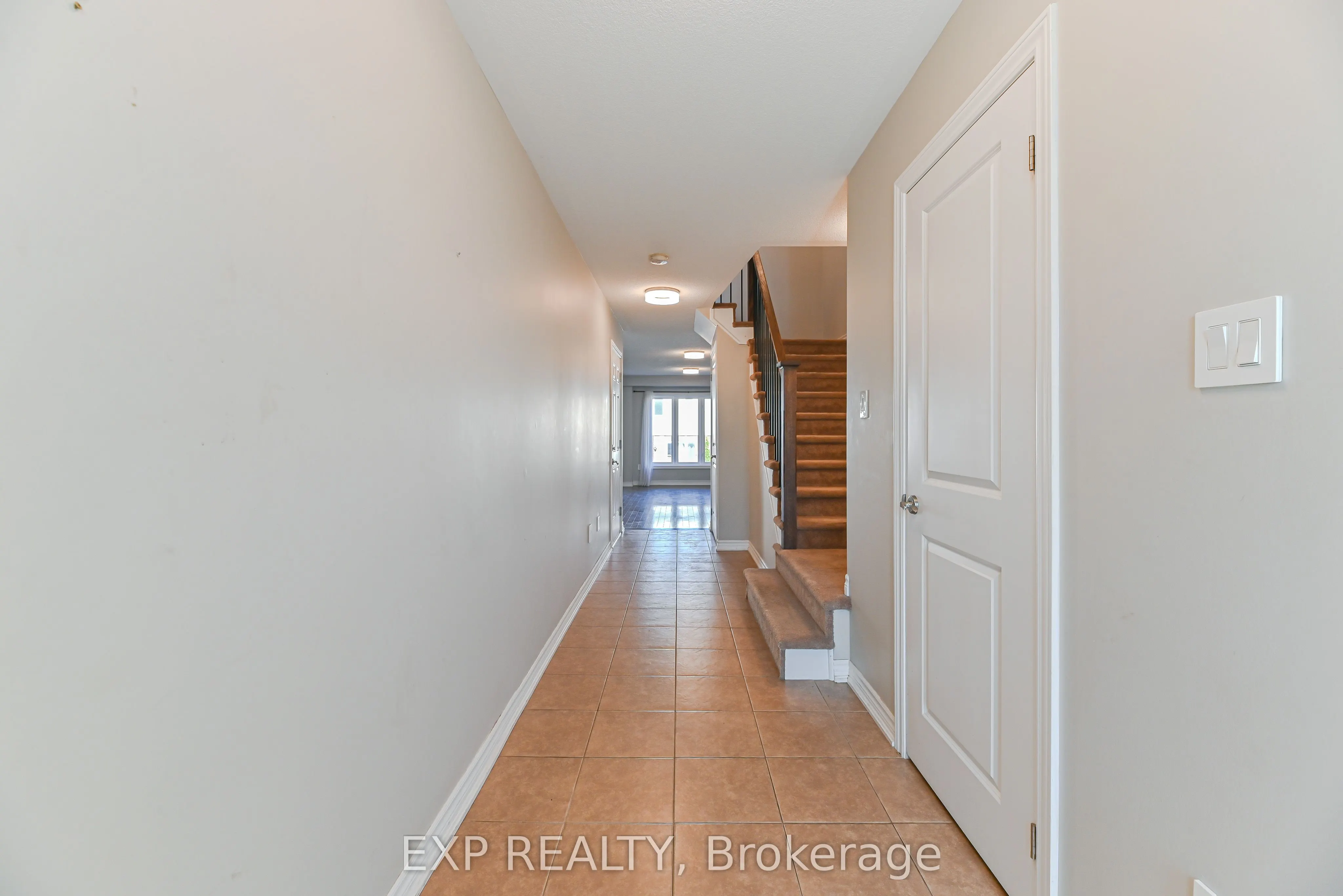 245 Thompson Road