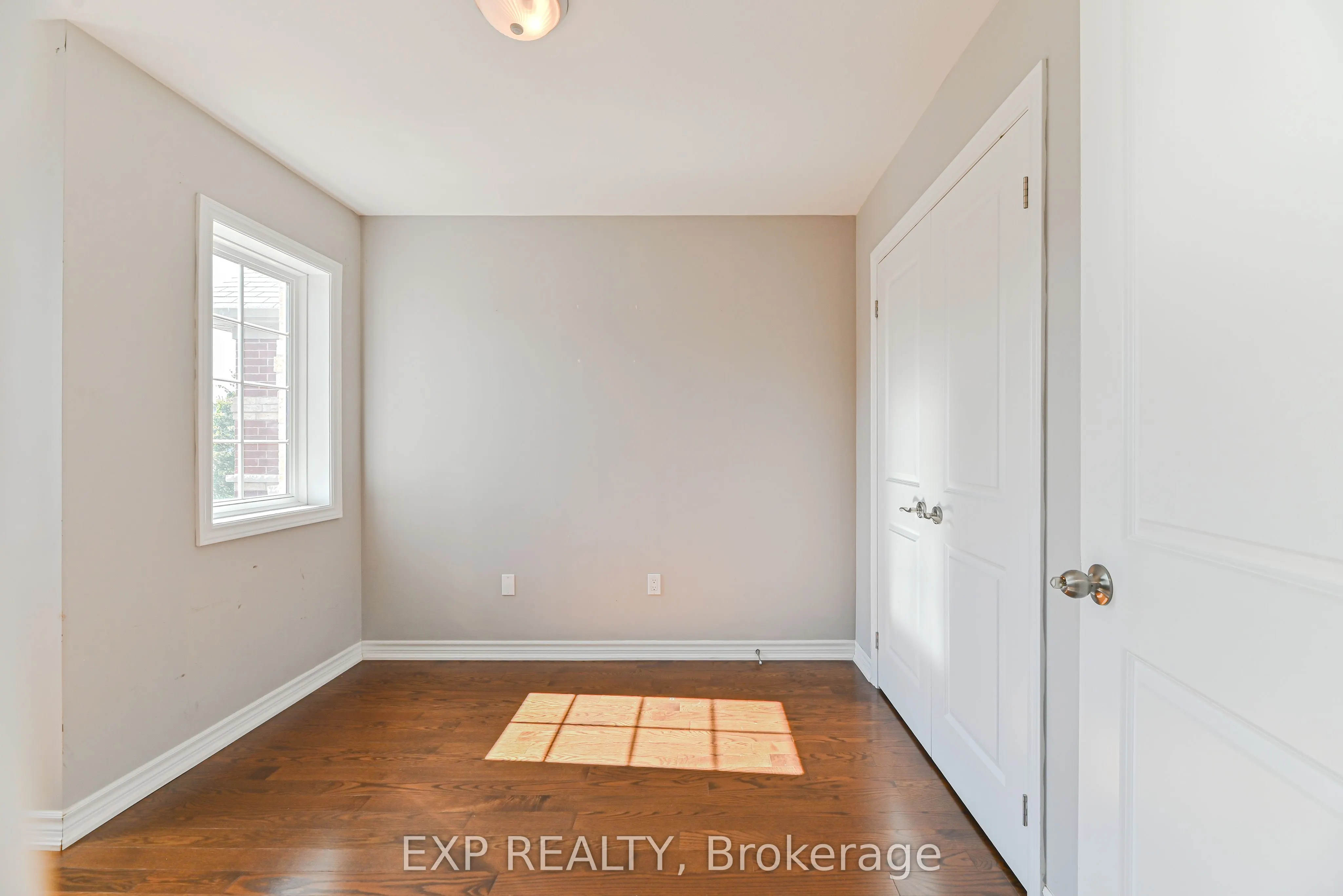 245 Thompson Road
