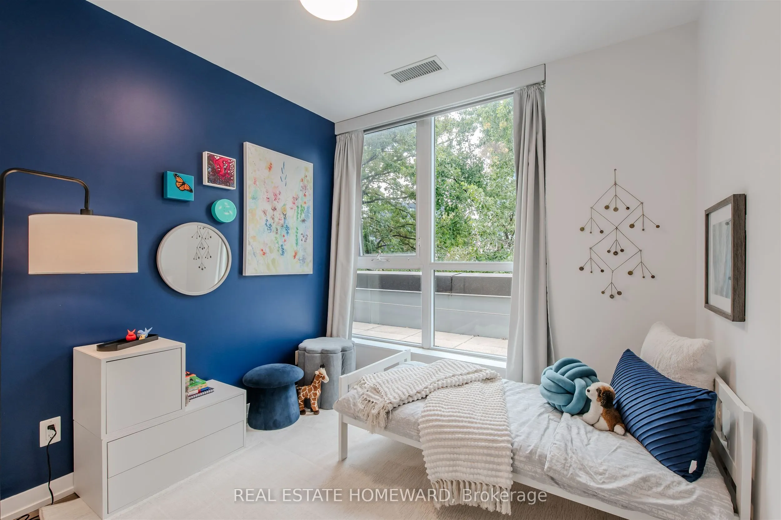 38 Howard Park Avenue, #424