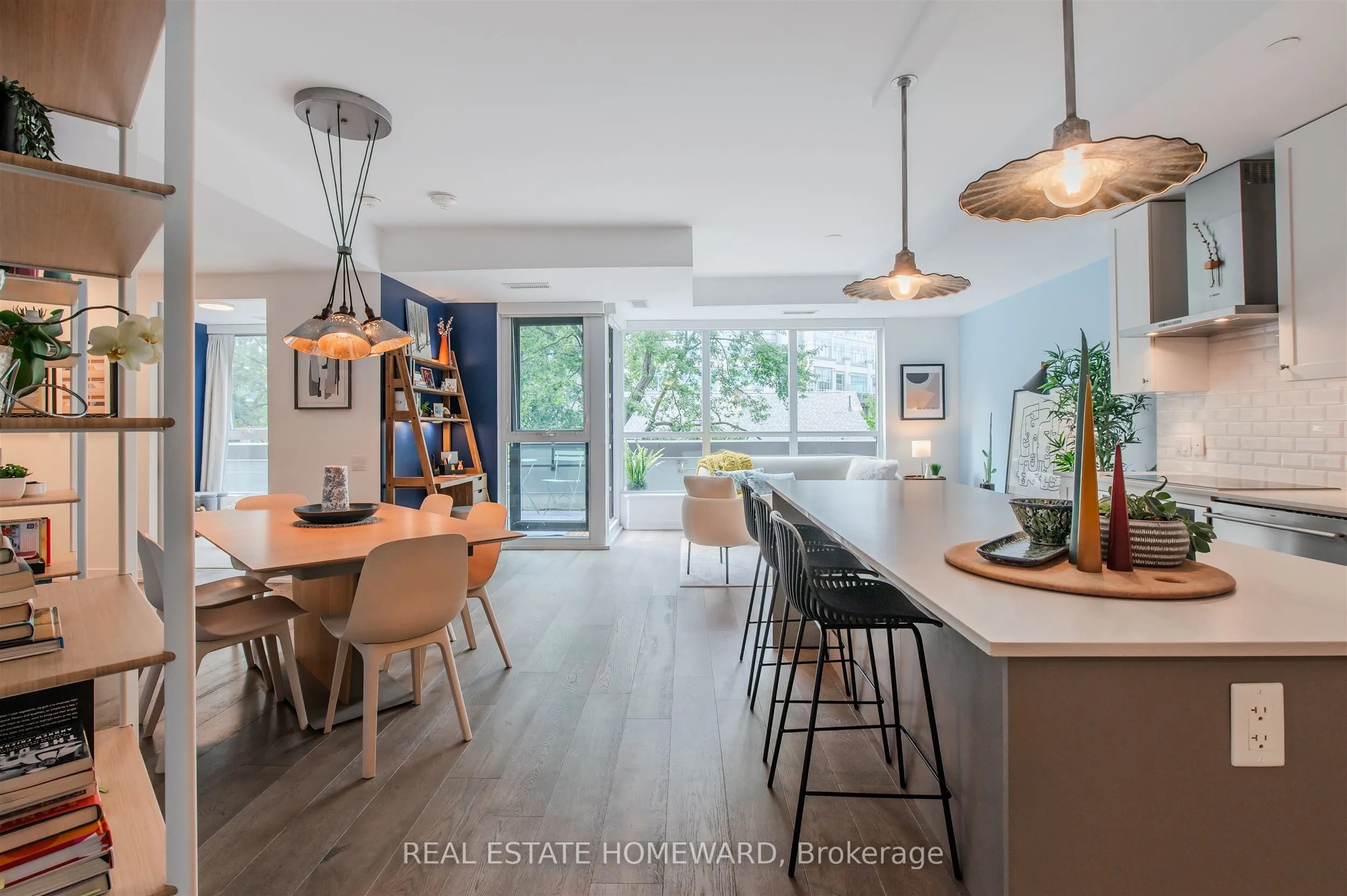 38 Howard Park Avenue, #424