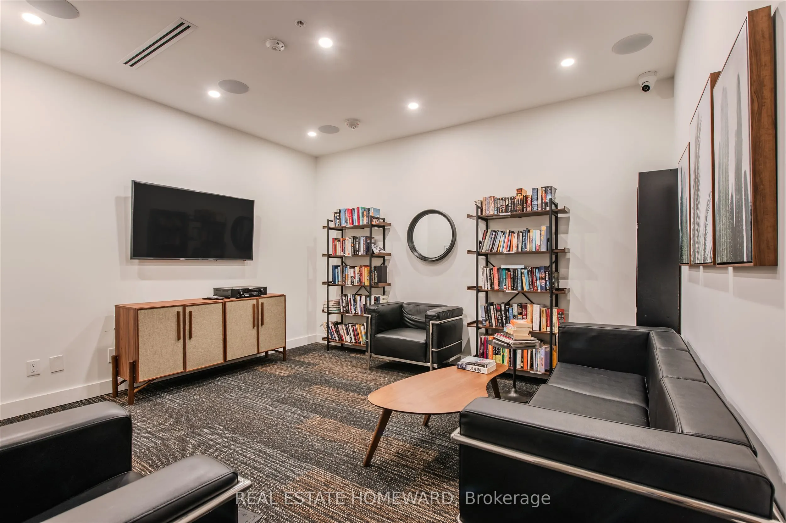 38 Howard Park Avenue, #424