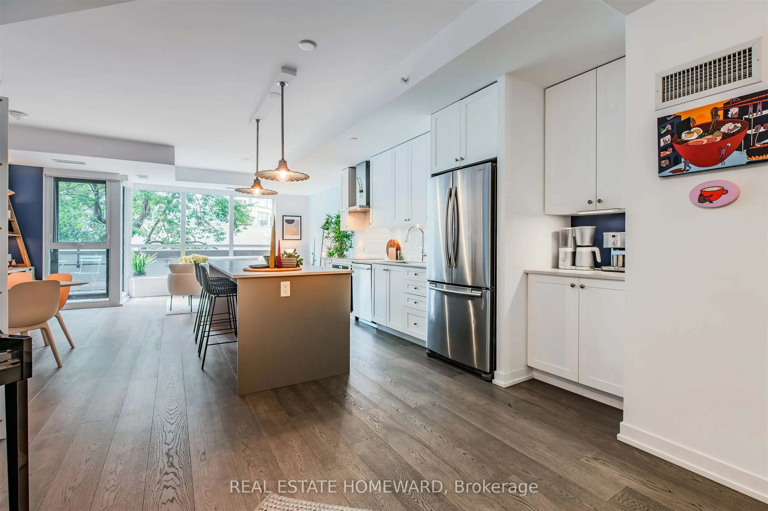 38 Howard Park Avenue, #424