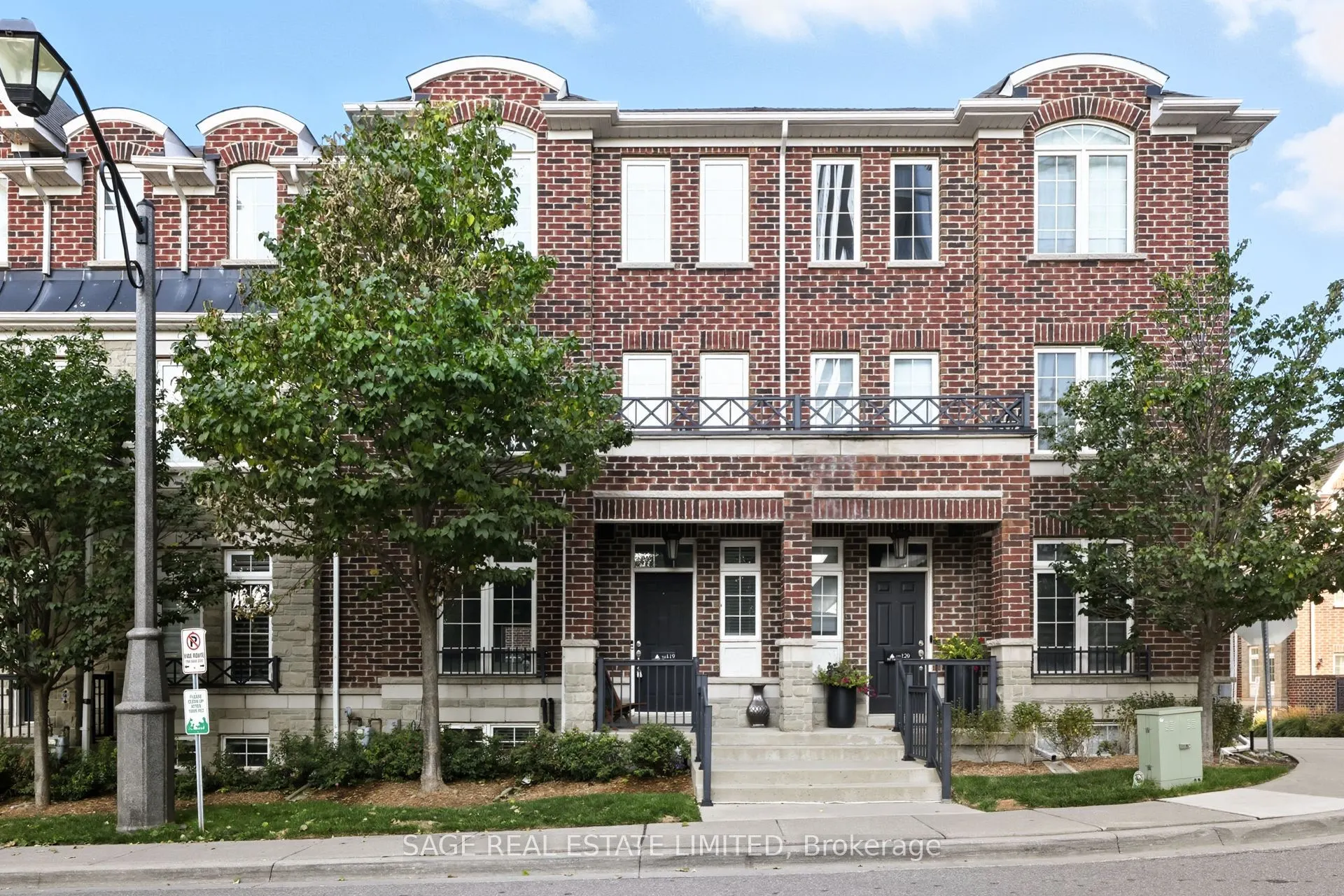 107 The Queensway, #119
