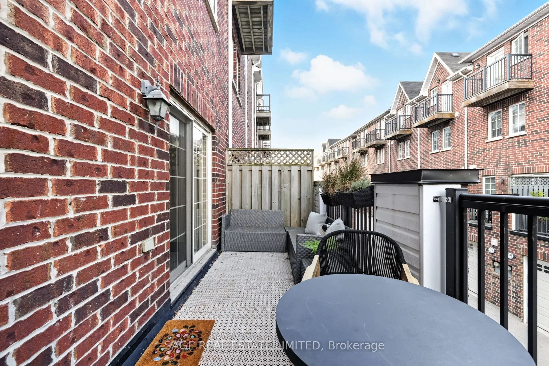 107 The Queensway, #119