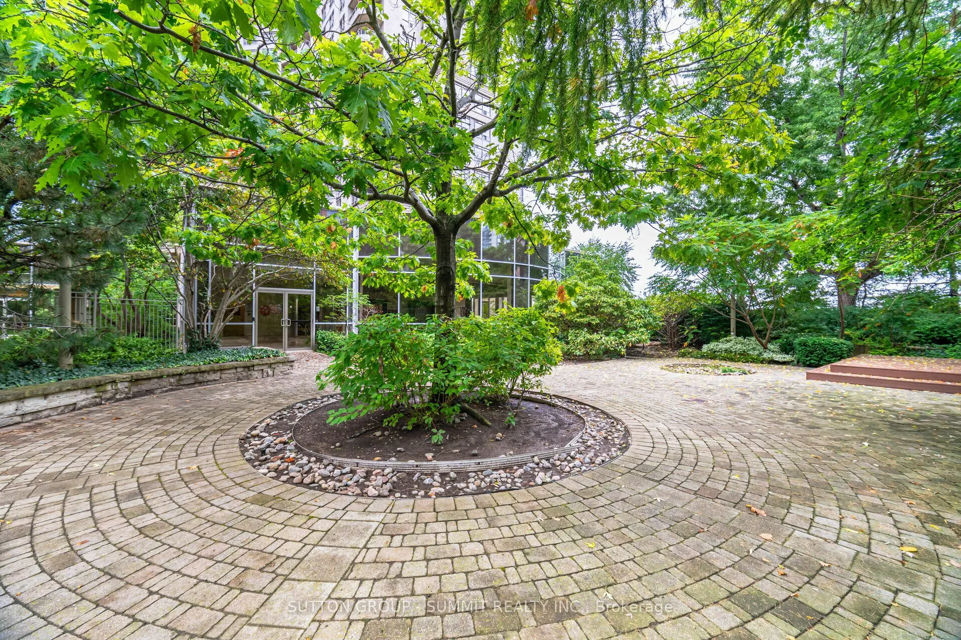 3880 Duke Of York Boulevard, #409