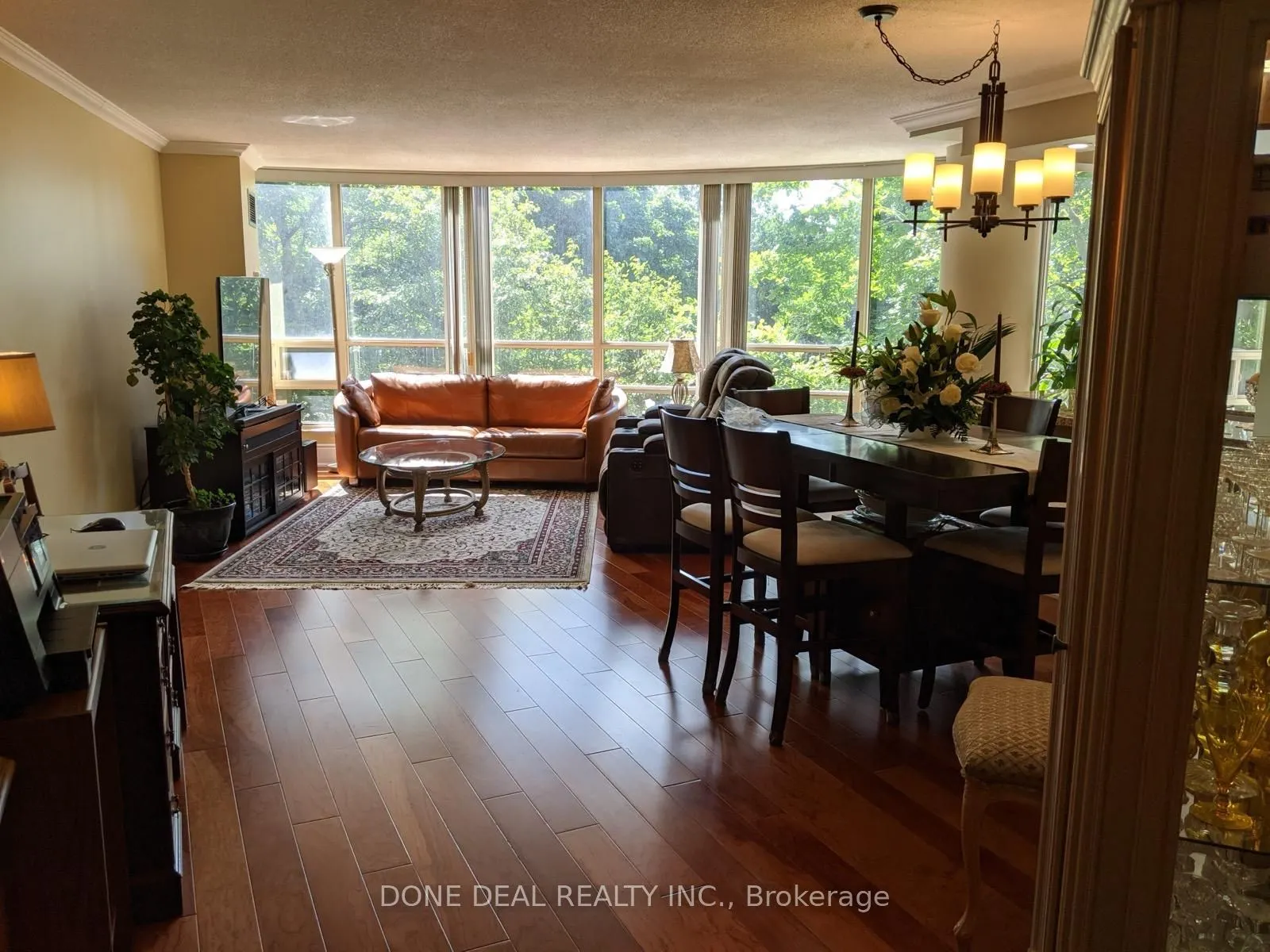 50 Eglinton Avenue W, #207