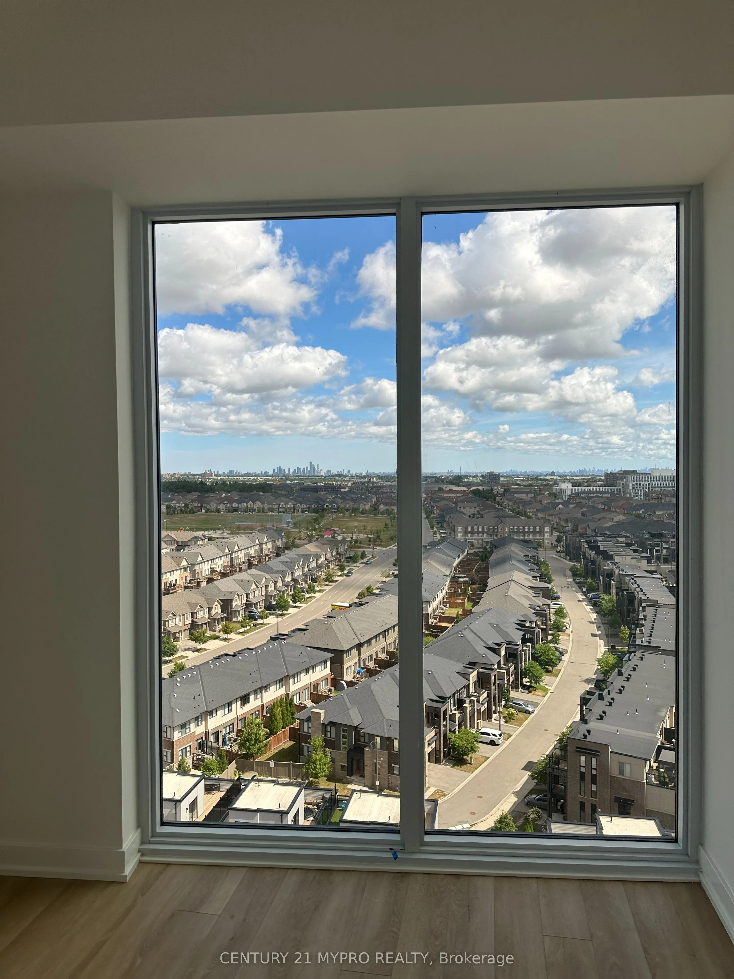 3079 Trafalgar Road, #1407
