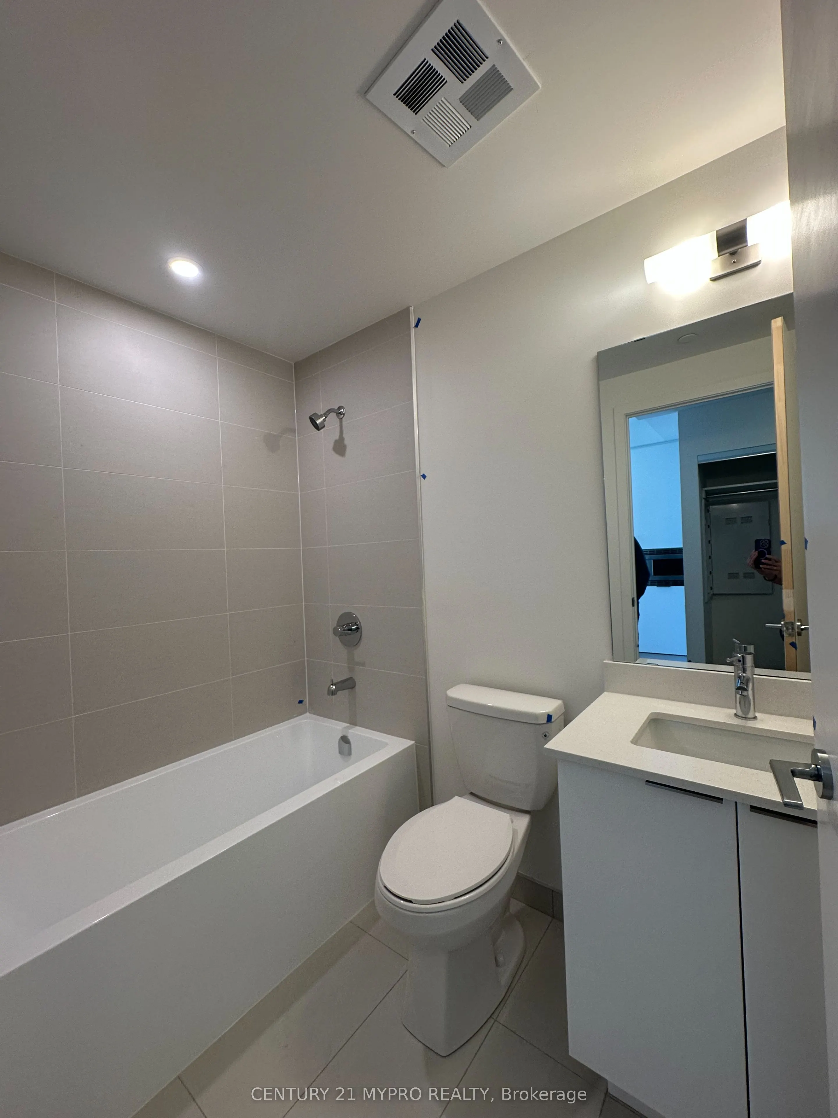 3079 Trafalgar Road, #1407