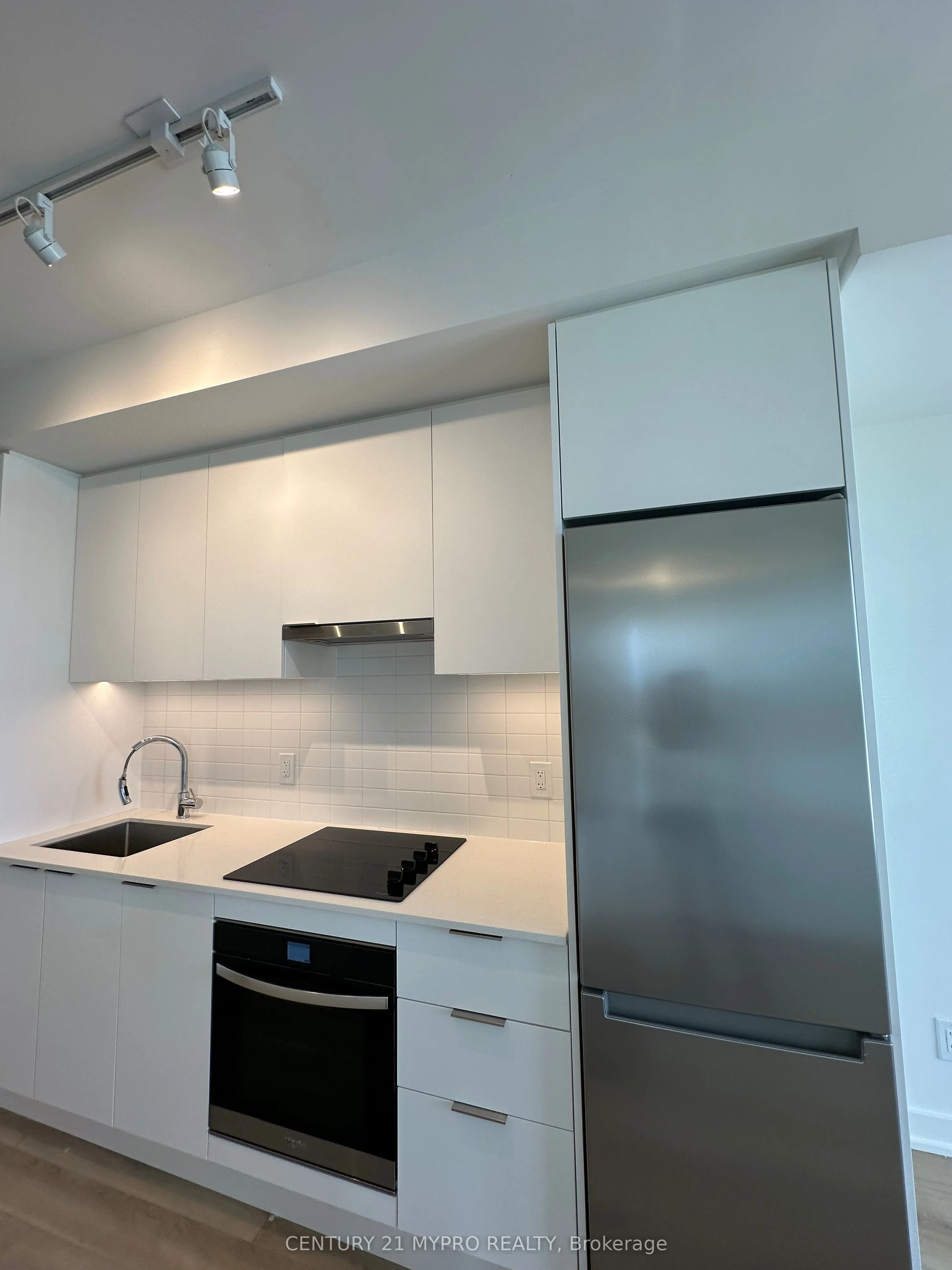 3079 Trafalgar Road, #1407