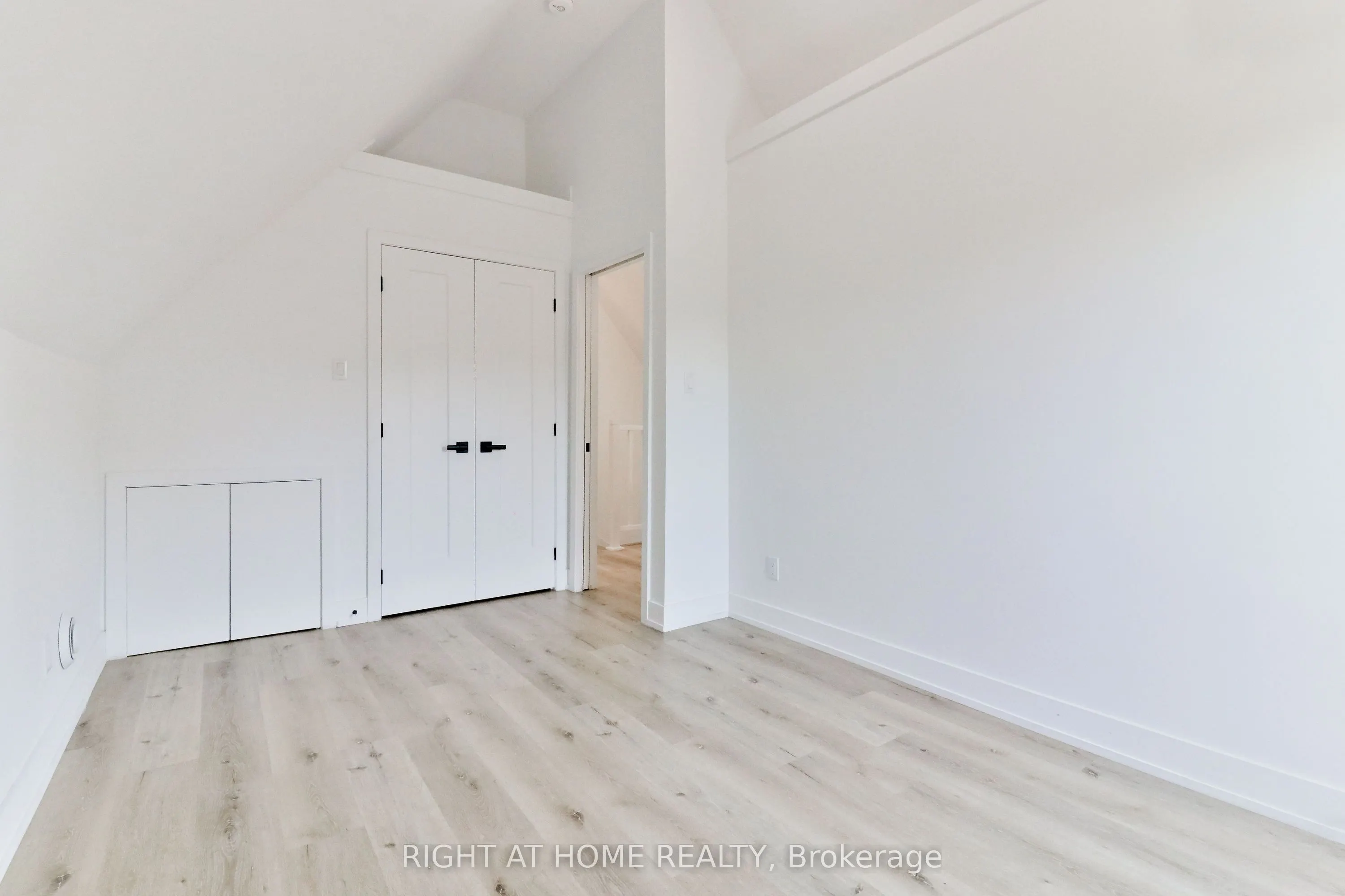 45 Brock Avenue