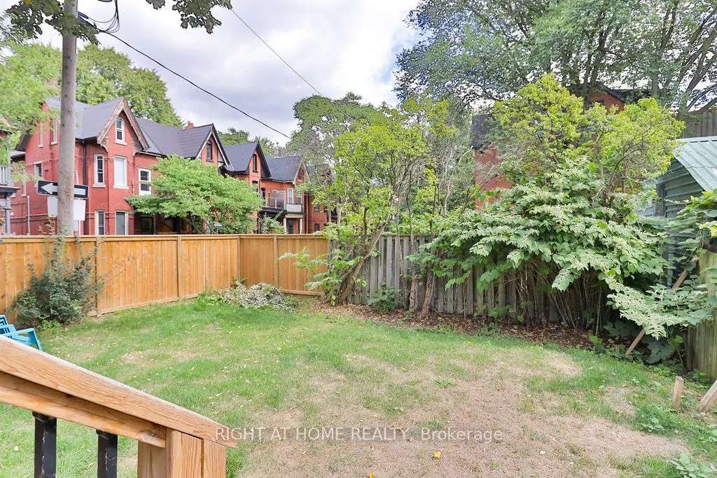 45 Brock Avenue
