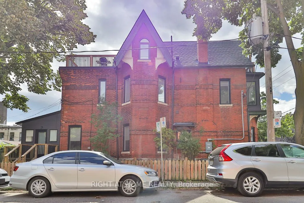 45 Brock Avenue
