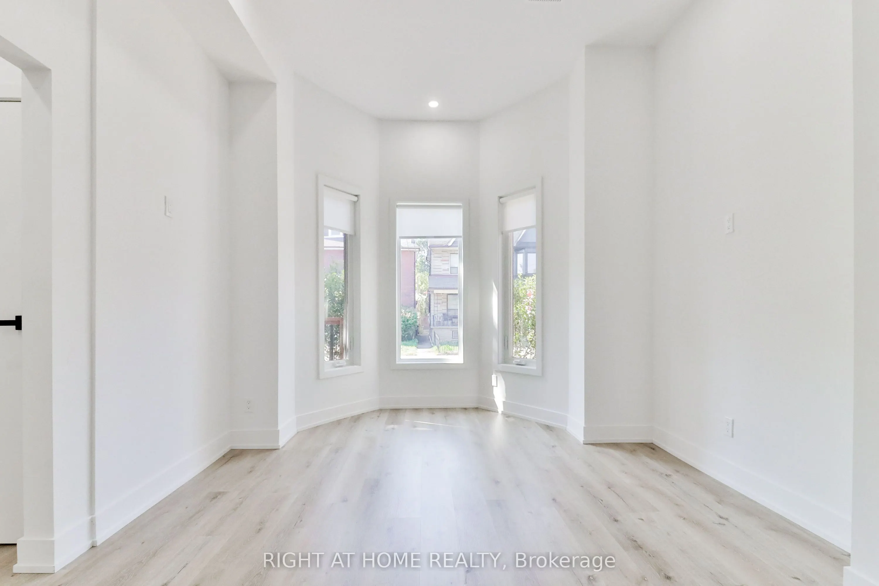 45 Brock Avenue