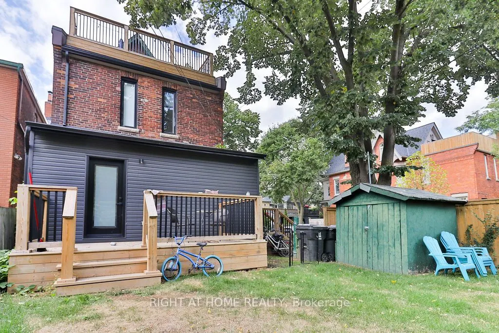 45 Brock Avenue