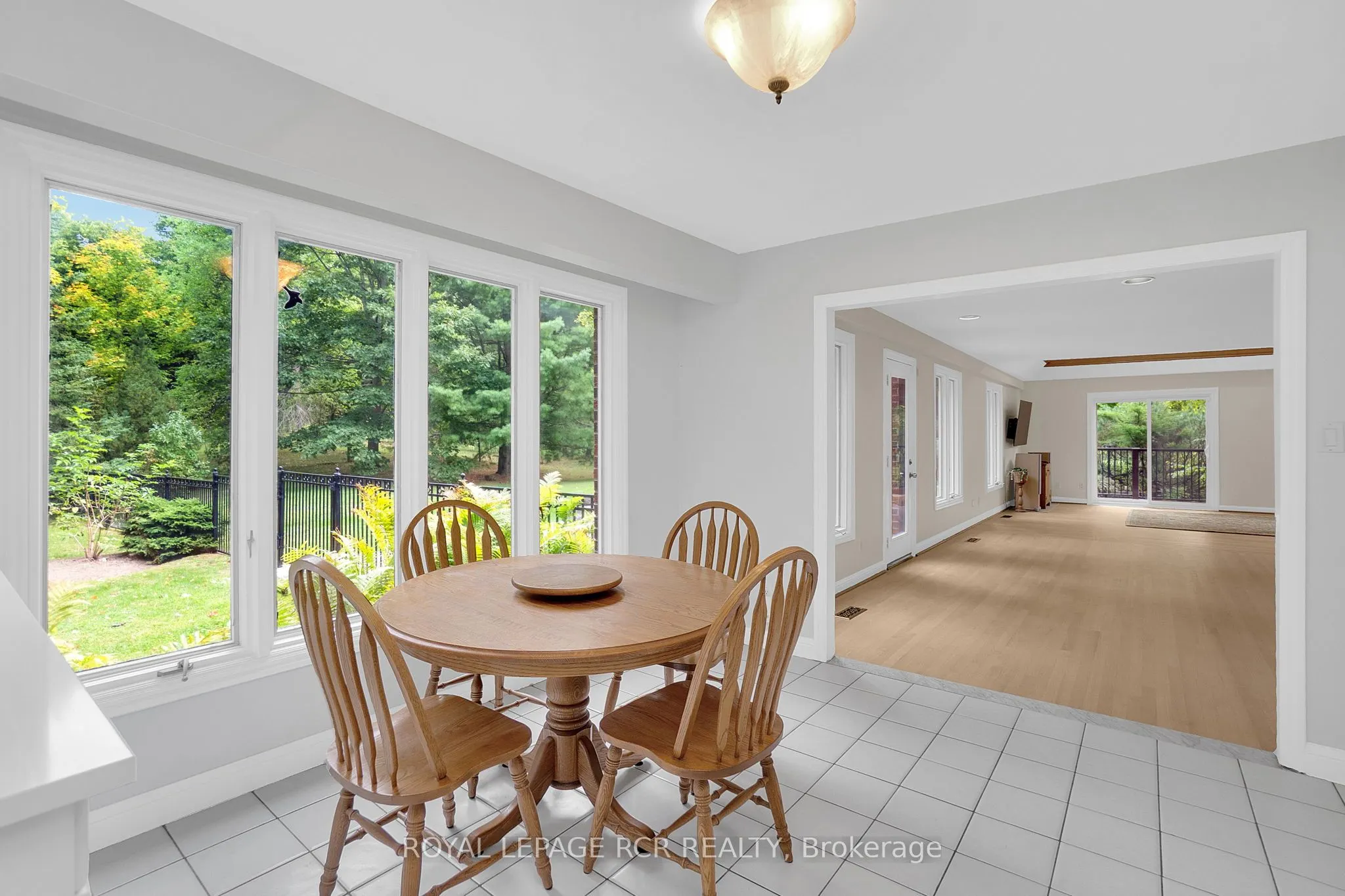 8225 Finnerty Side Road