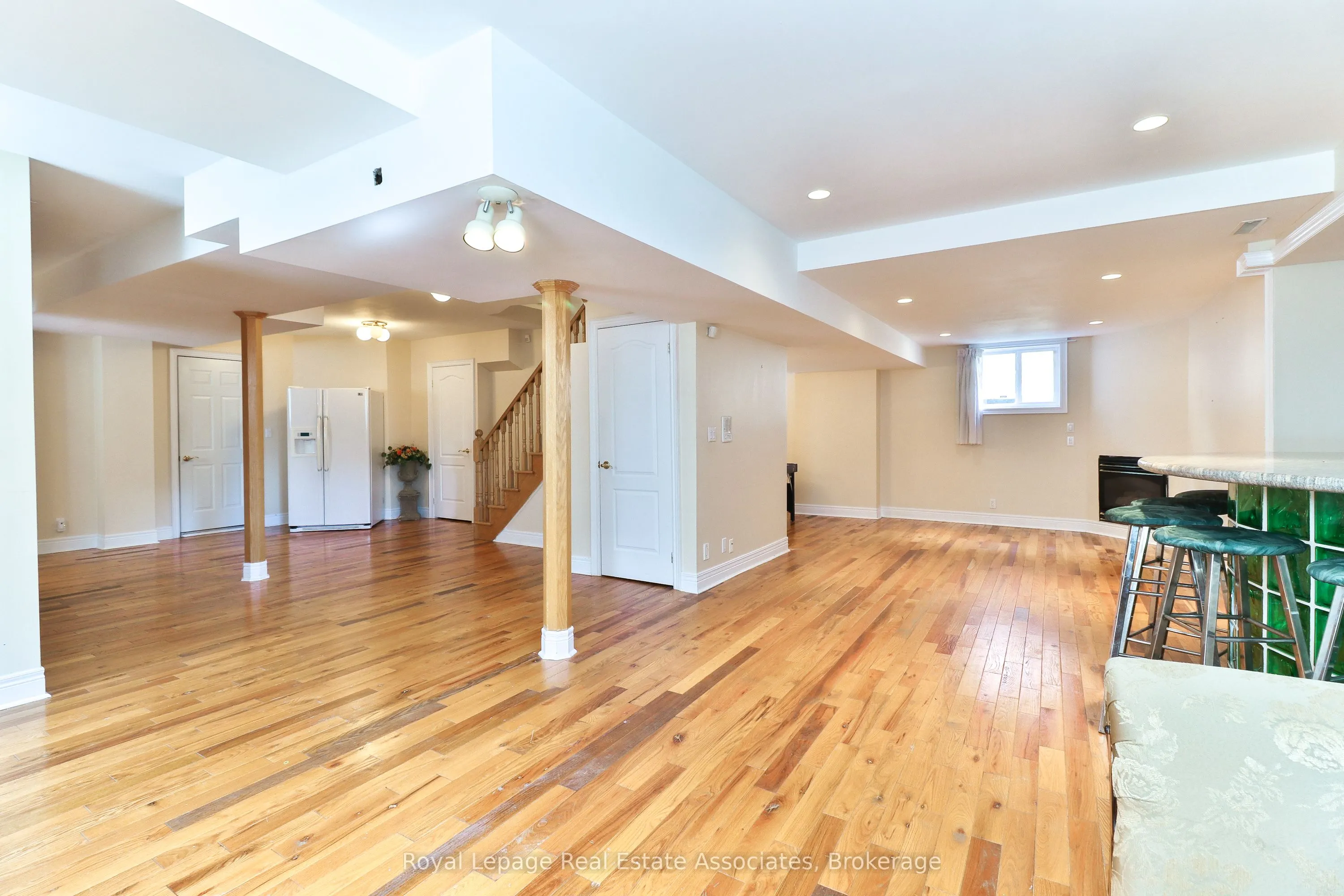 38 Eaglewood Boulevard