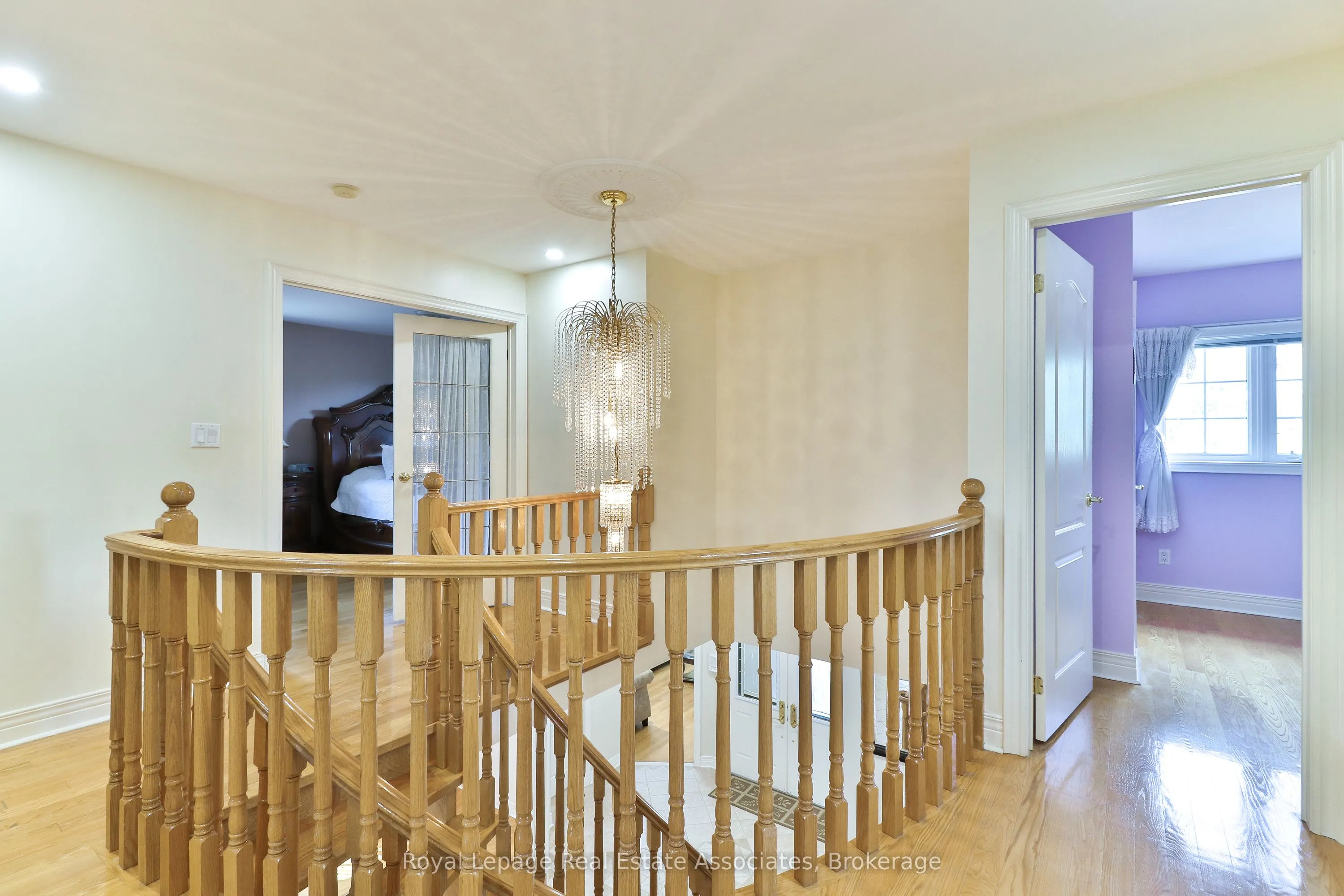 38 Eaglewood Boulevard