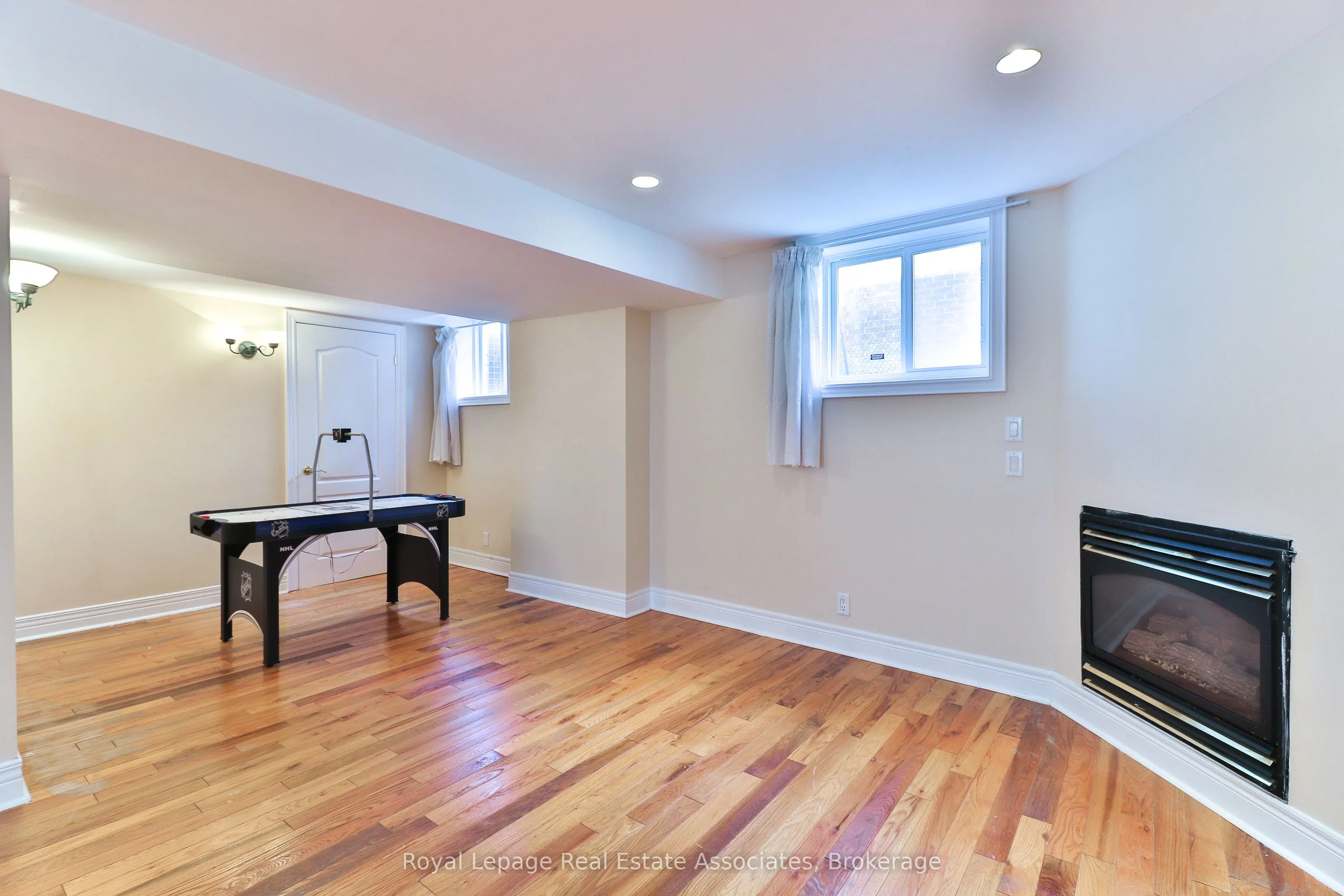 38 Eaglewood Boulevard