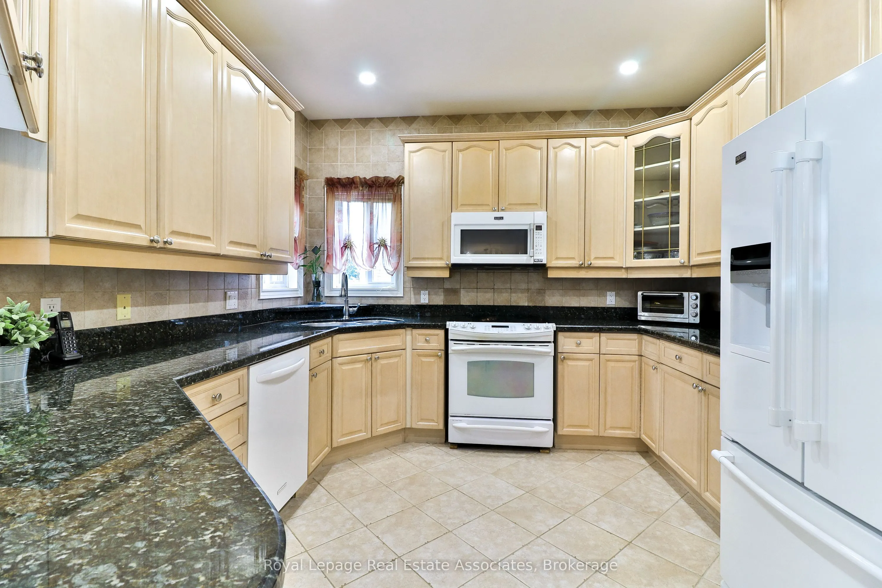 38 Eaglewood Boulevard