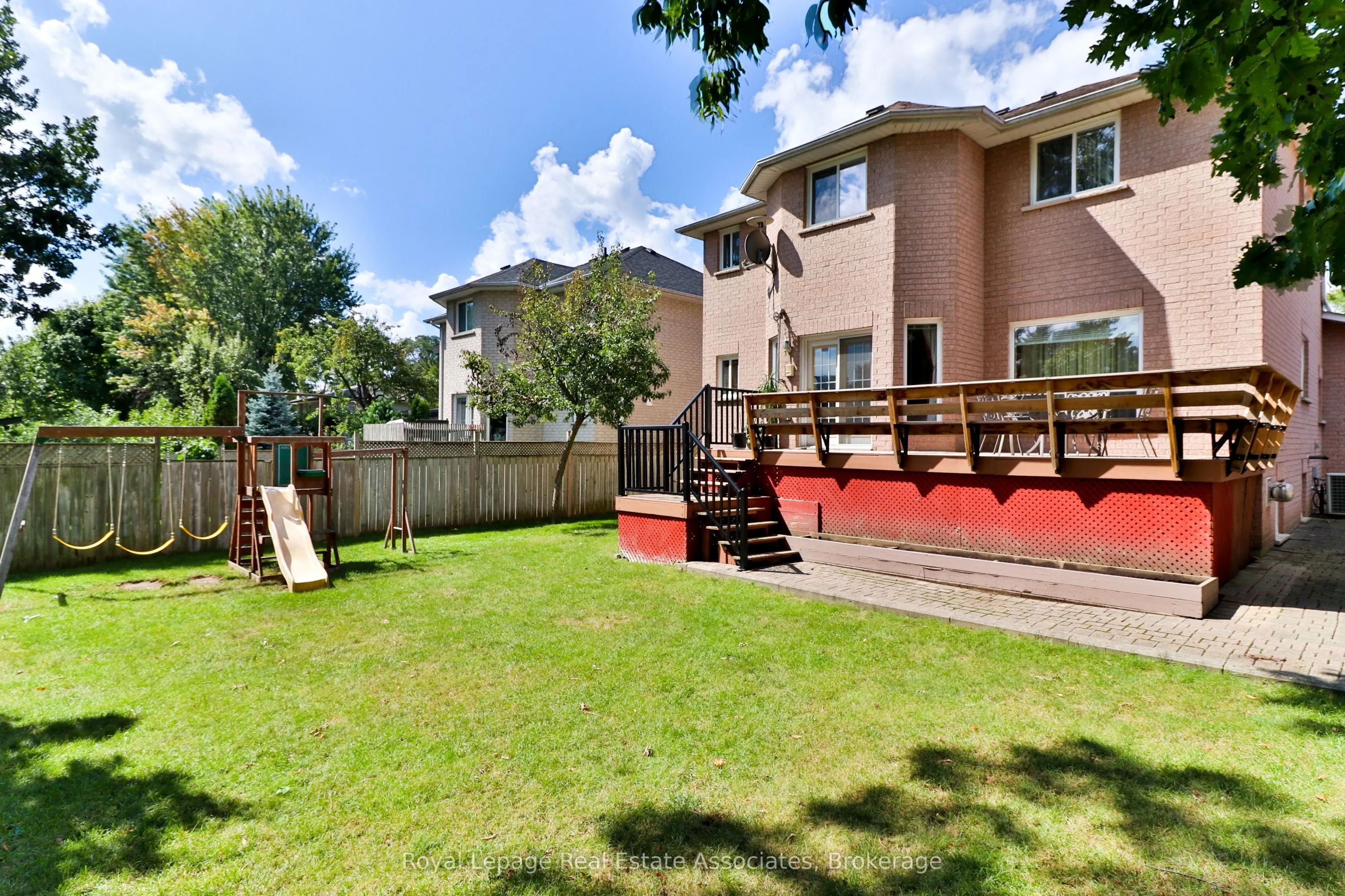 38 Eaglewood Boulevard
